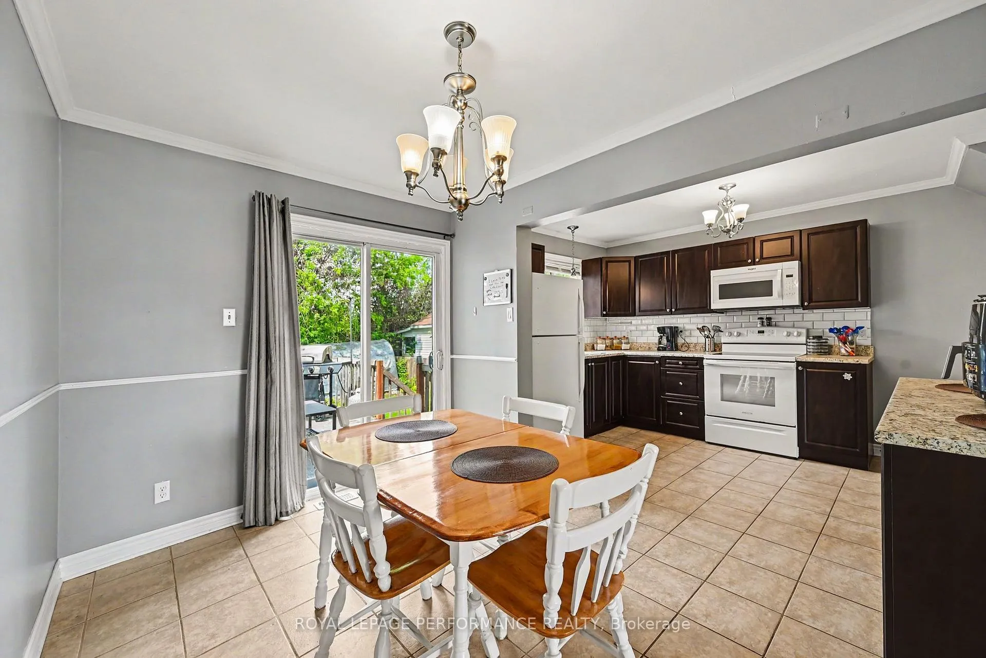 Photo 10 of 3152 Poirier Avenue, Cornwall — HOMEH