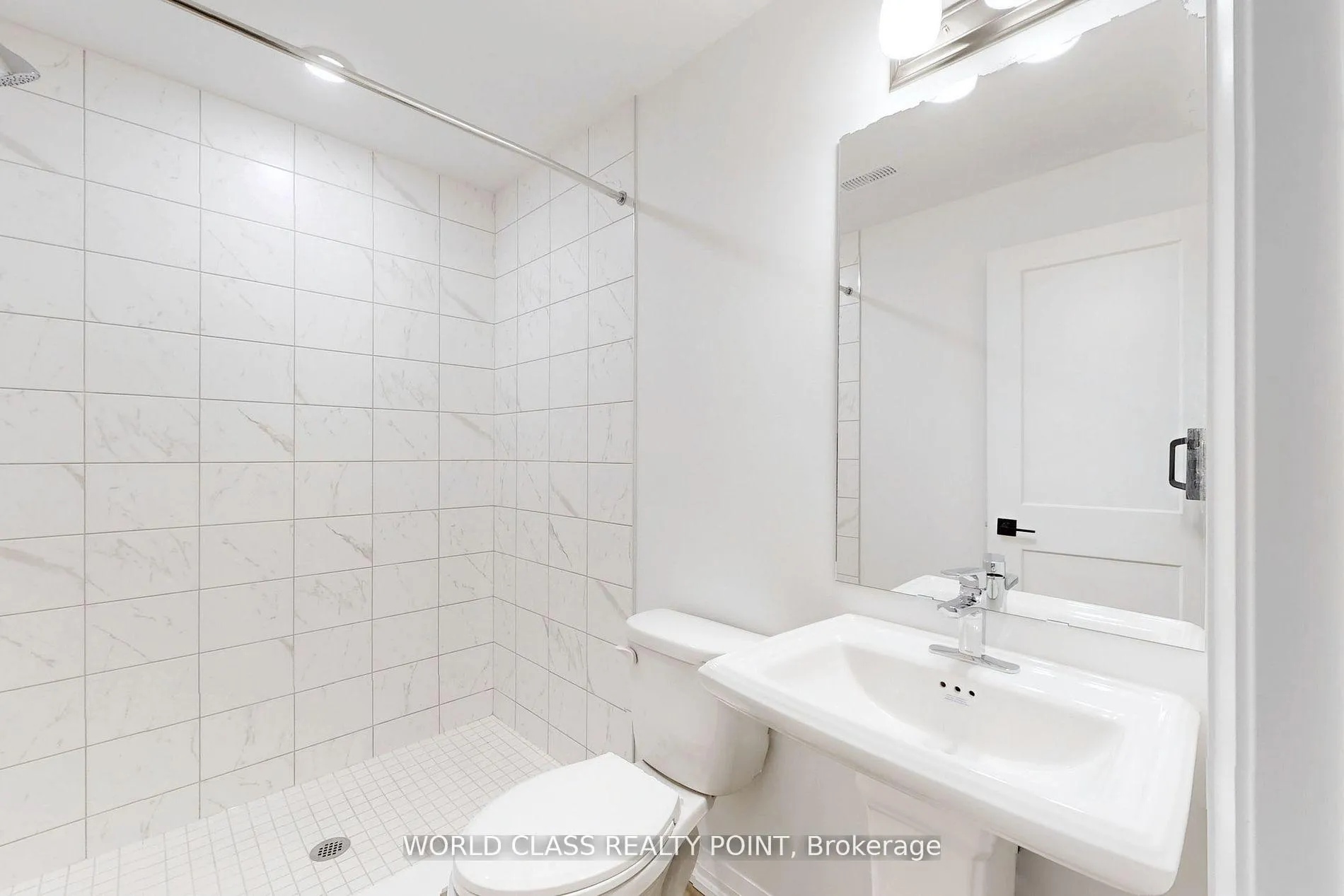 Photo 7 of Unit 34, 55 Tom Brown Drive, Brant, Paris — HOMEH