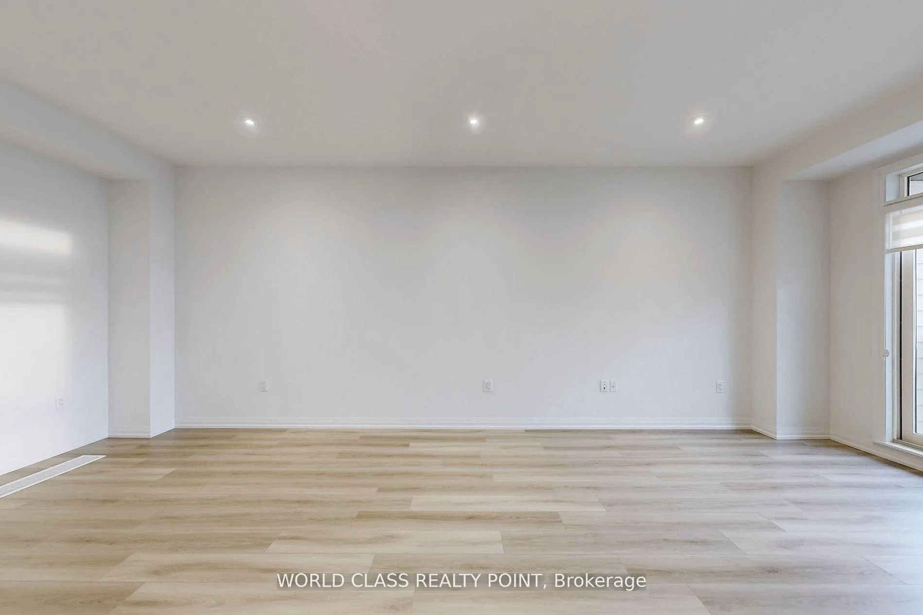 Photo 13 of Unit 34, 55 Tom Brown Drive, Brant, Paris — HOMEH