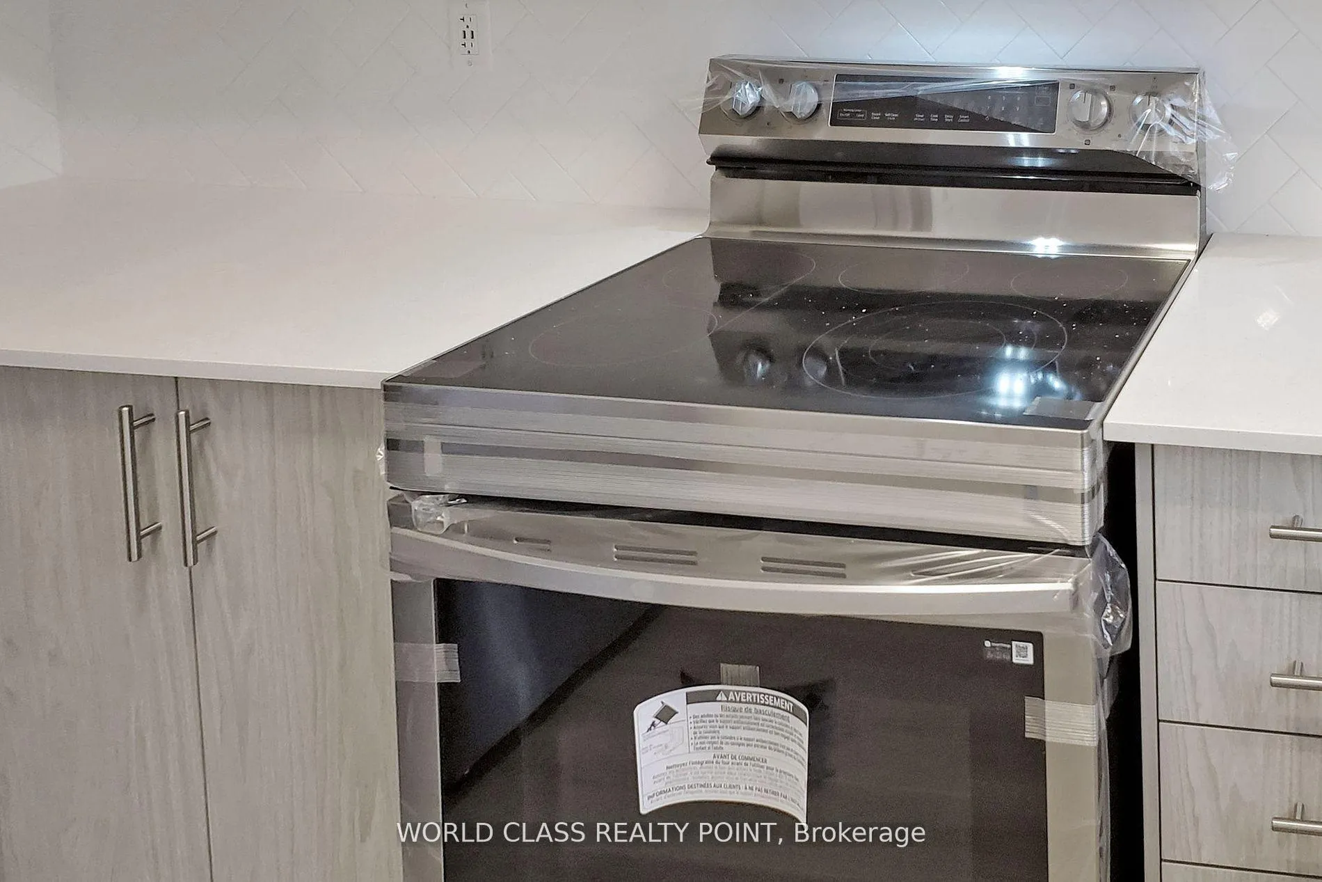 Photo 24 of Unit 34, 55 Tom Brown Drive, Brant, Paris — HOMEH