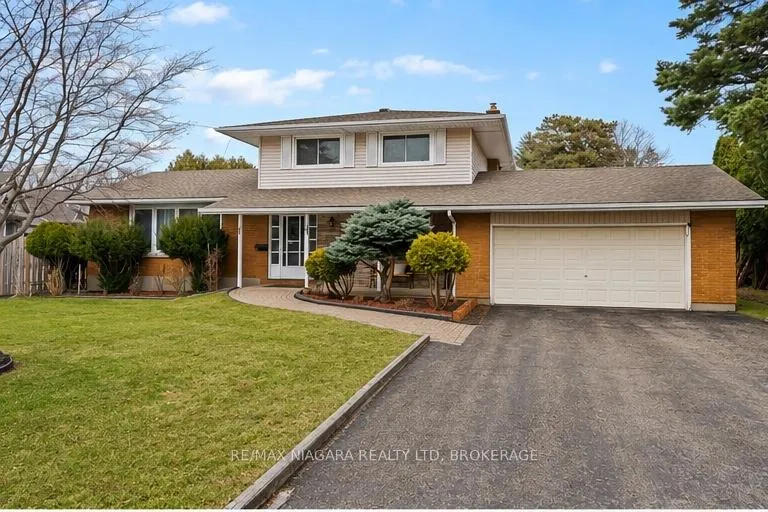 Photo 1 of 4 Tanner Circle, St. Catharines, Lakeshore — HOMEH