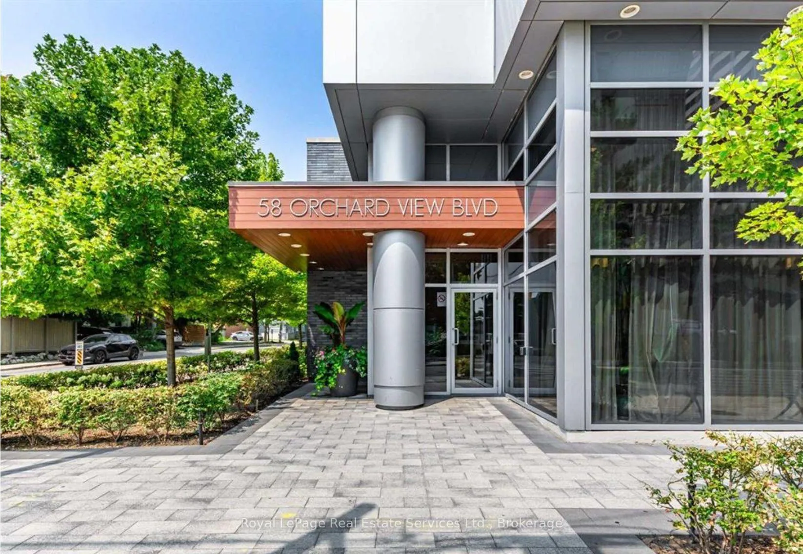 Photo 2 of Unit 1711, 58 Orchard View Boulevard, Toronto, Yonge-Eglinton — HOMEH