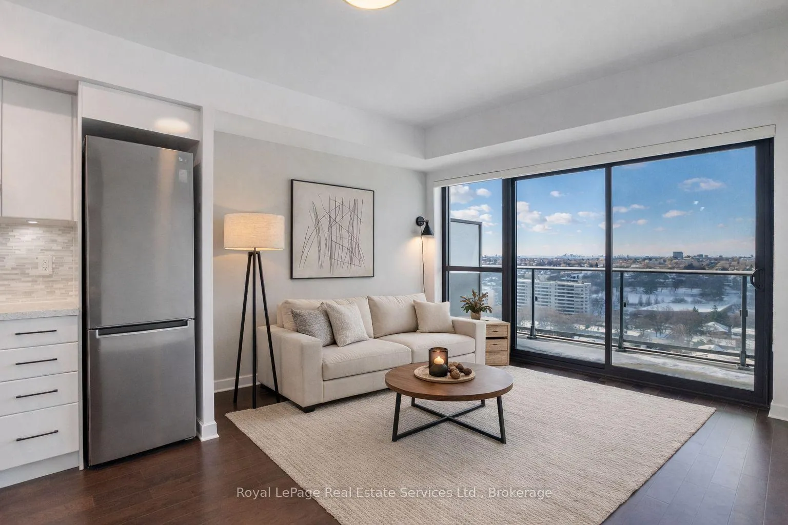 Photo 7 of Unit 1711, 58 Orchard View Boulevard, Toronto, Yonge-Eglinton — HOMEH