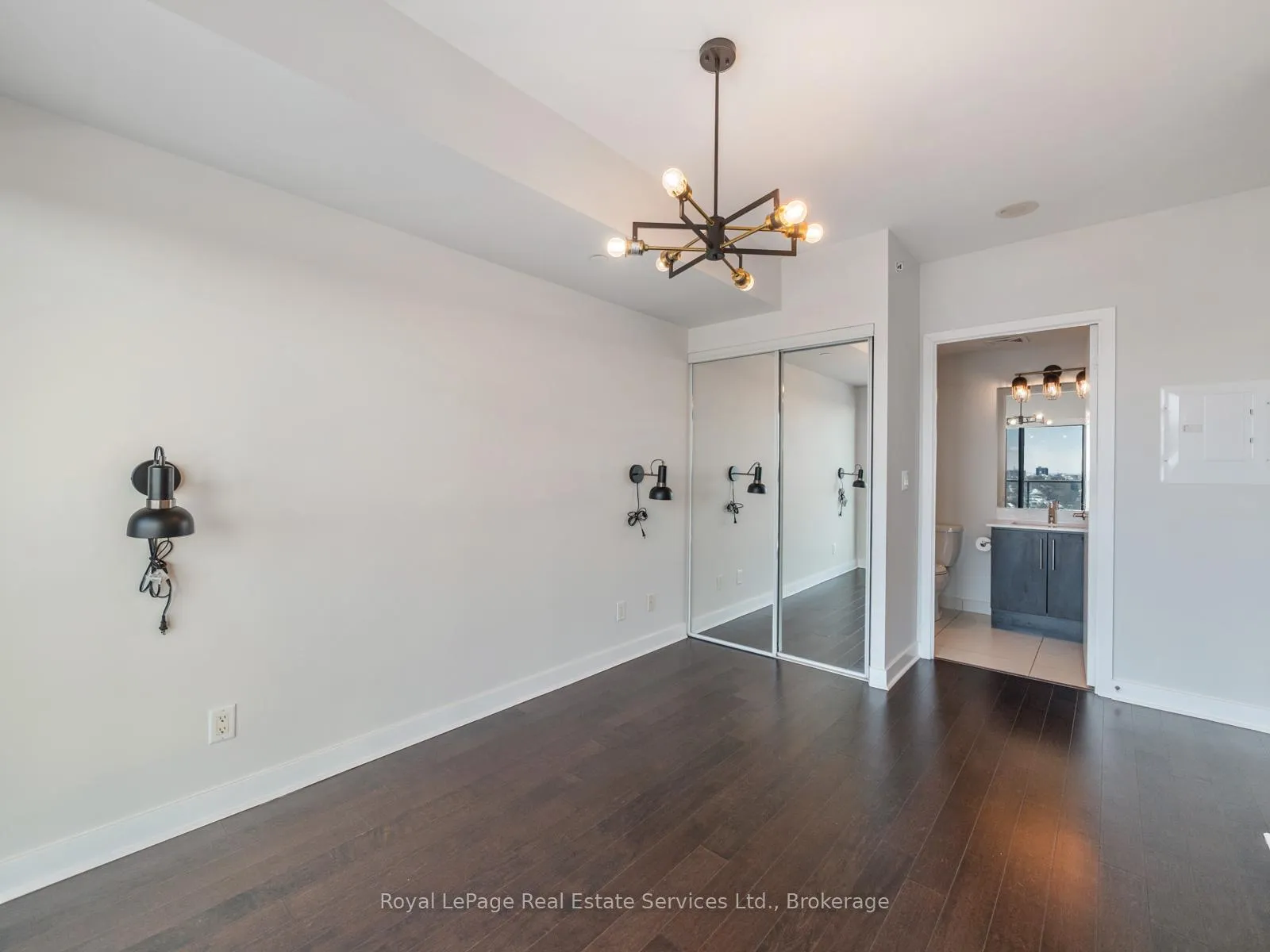 Photo 15 of Unit 1711, 58 Orchard View Boulevard, Toronto, Yonge-Eglinton — HOMEH