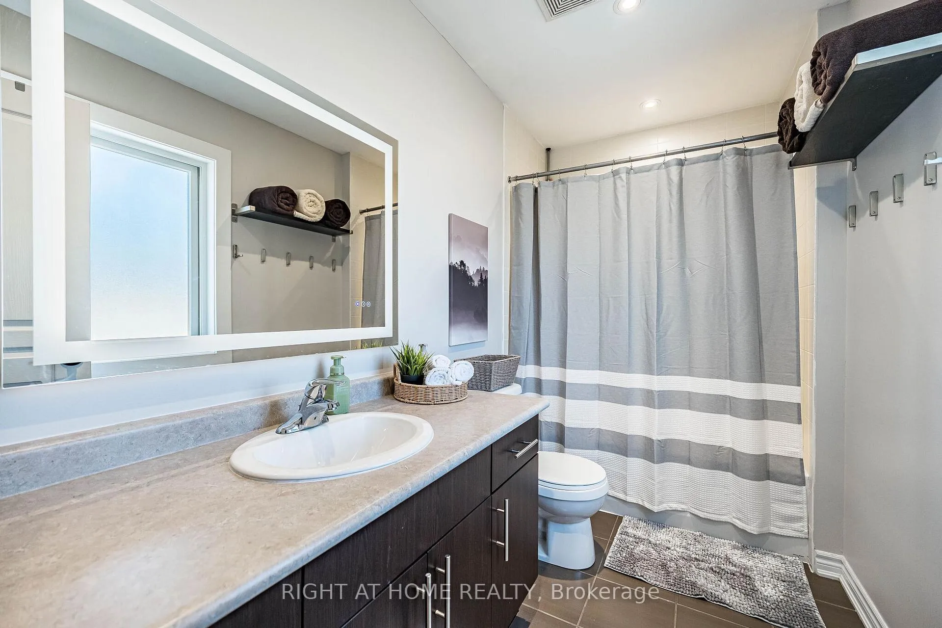Photo 31 of 985 Seivert Place, Milton, Harrison — HOMEH
