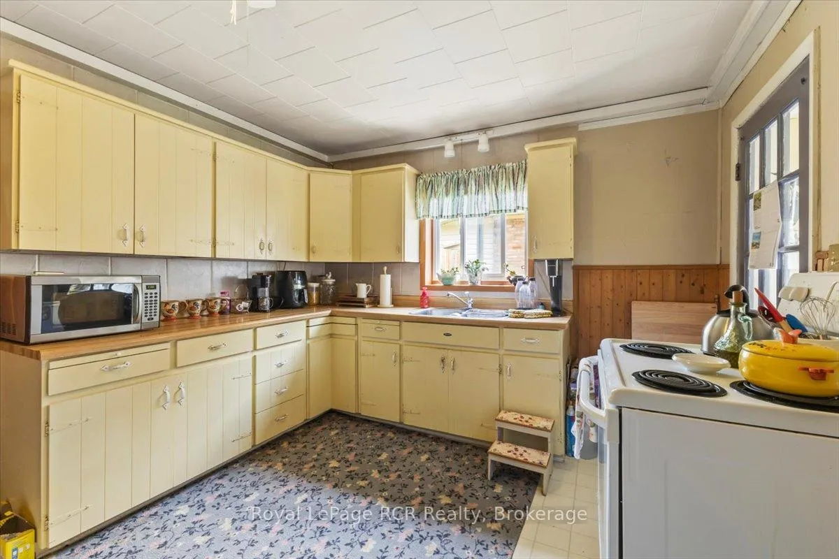 Photo 8 of 865 7th Avenue, Hanover — HOMEH