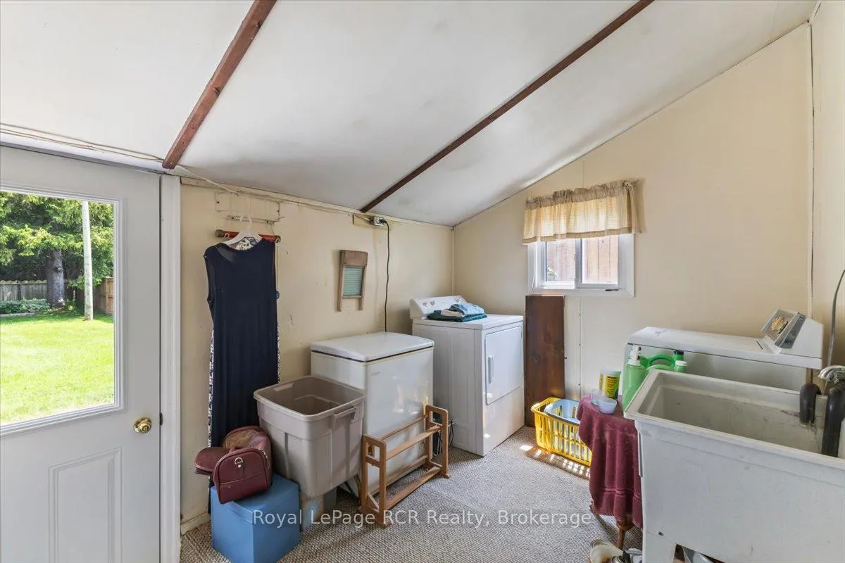 Photo 17 of 865 7th Avenue, Hanover — HOMEH