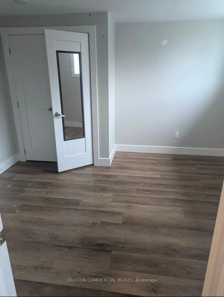 Photo 3 of Unit 100, 75 Elm Street, St. Thomas — HOMEH