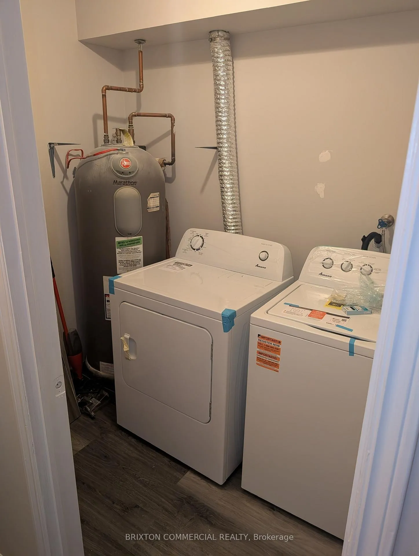 Photo 7 of Unit 303, 75 Elm Street, St. Thomas — HOMEH