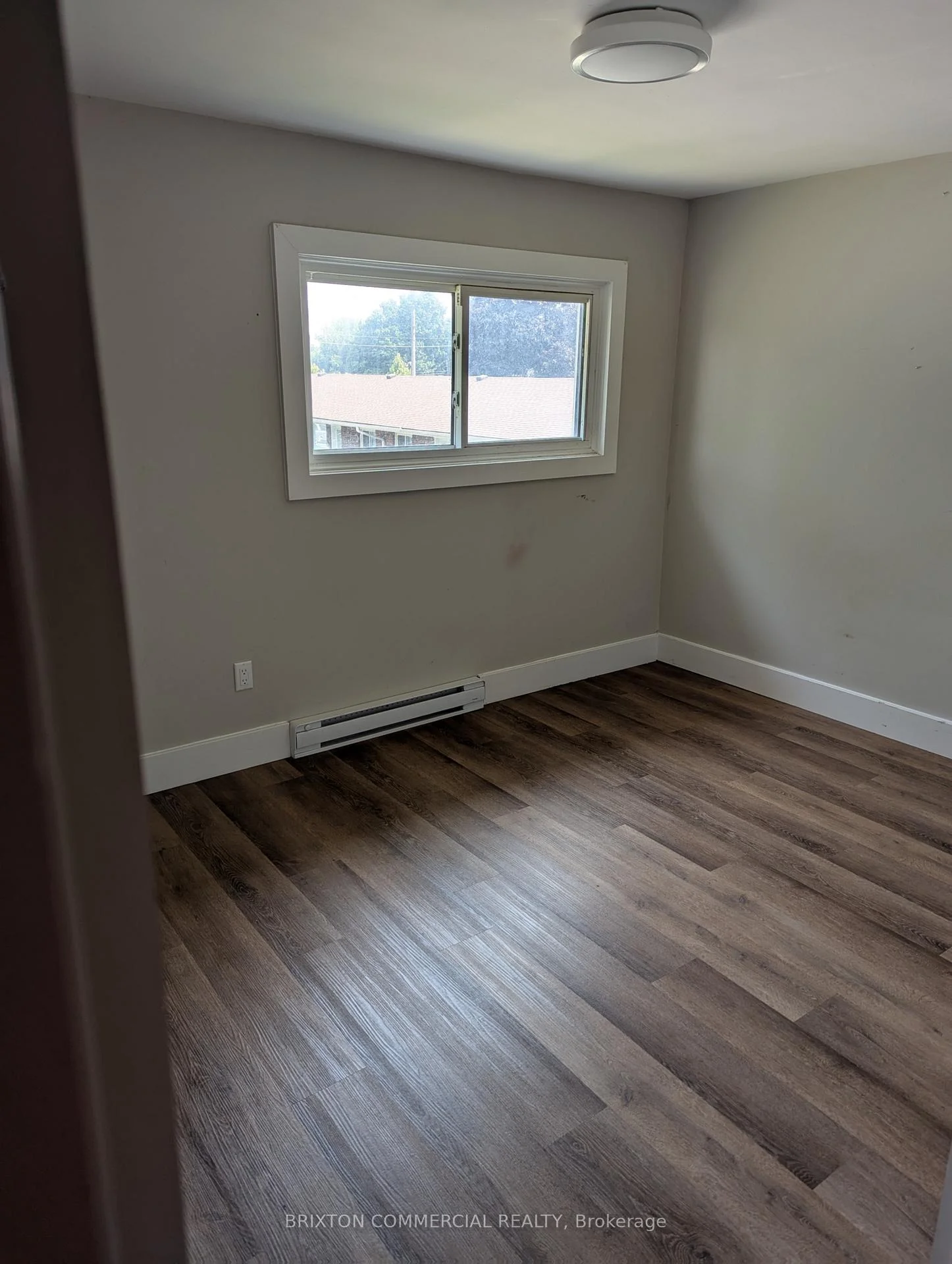 Photo 18 of Unit 303, 75 Elm Street, St. Thomas — HOMEH