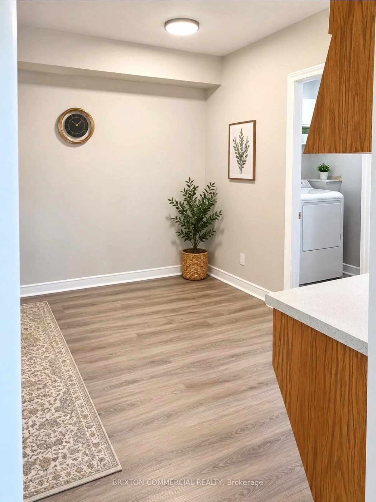 Photo 14 of Unit 303, 75 Elm Street, St. Thomas — HOMEH