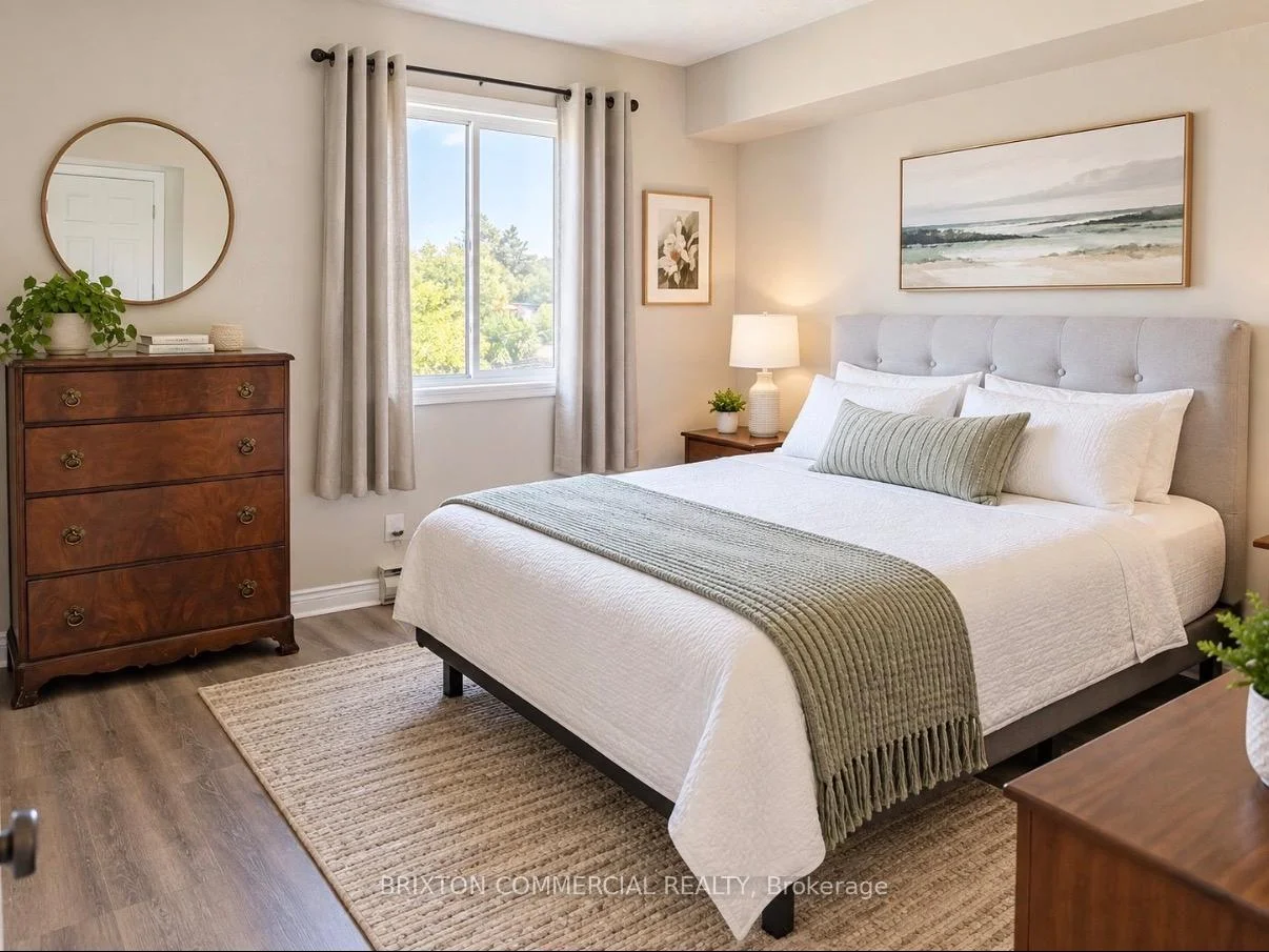 Photo 24 of Unit 303, 75 Elm Street, St. Thomas — HOMEH