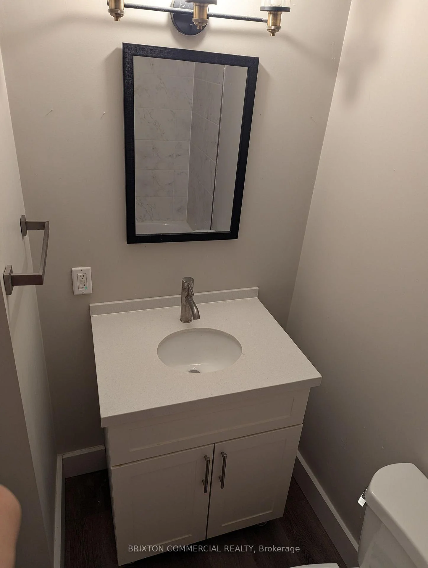 Photo 35 of Unit 303, 75 Elm Street, St. Thomas — HOMEH