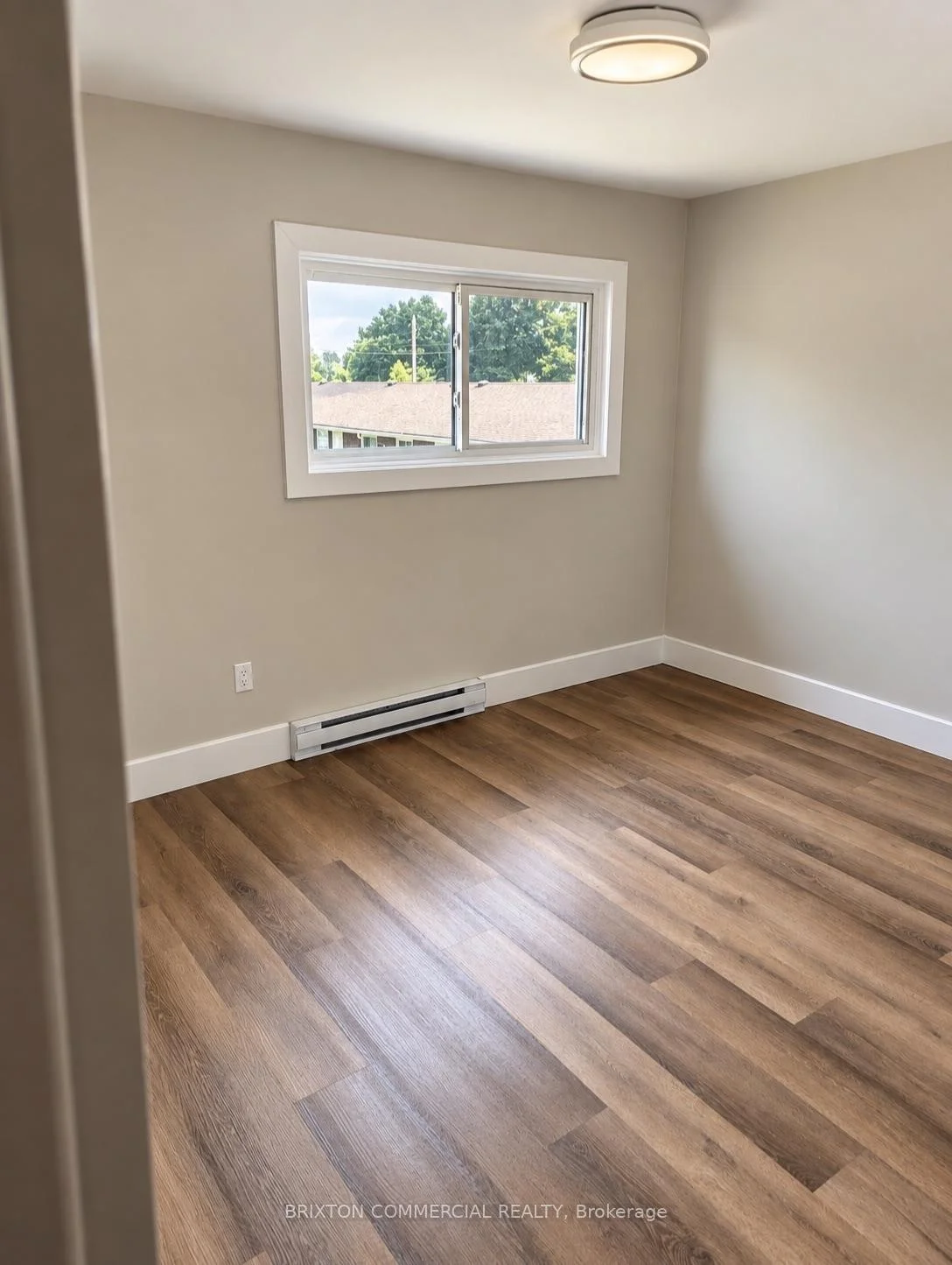 Photo 21 of Unit 303, 75 Elm Street, St. Thomas — HOMEH
