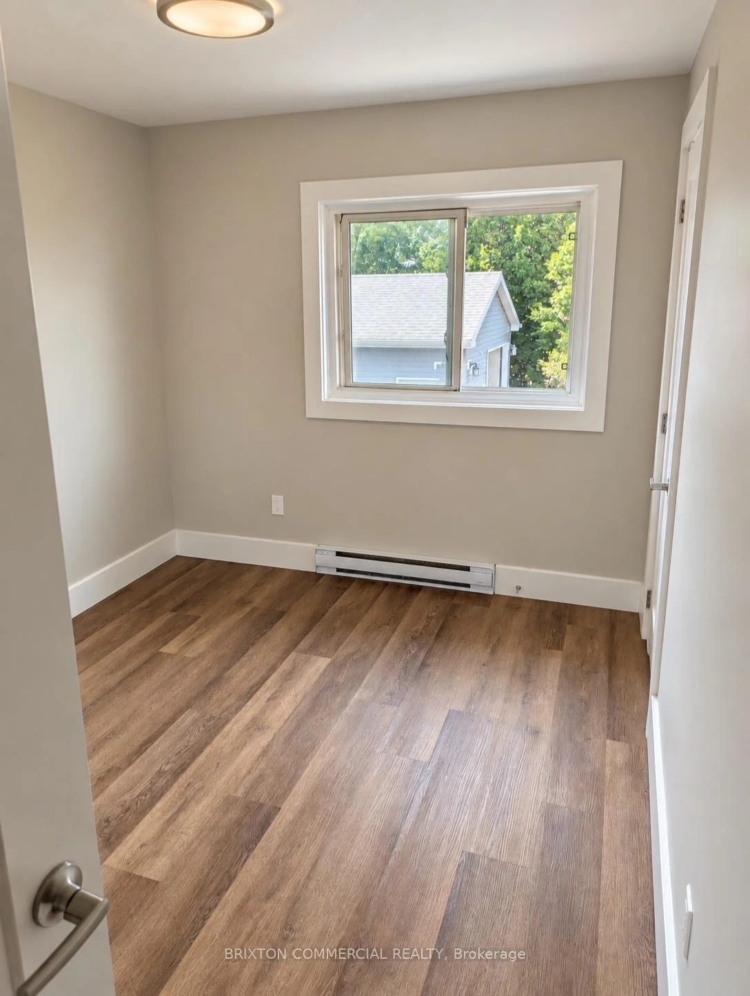 Photo 26 of Unit 303, 75 Elm Street, St. Thomas — HOMEH