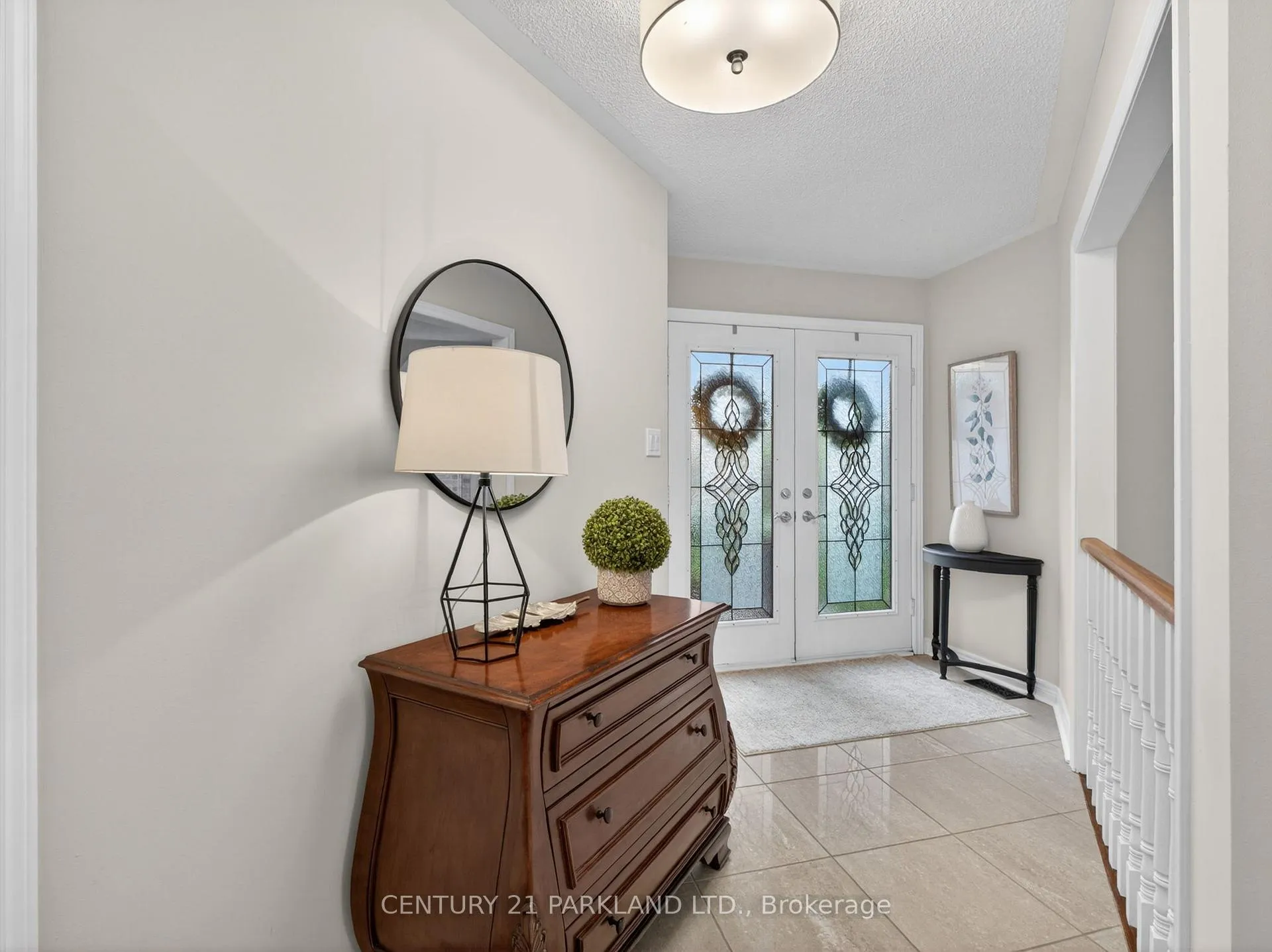 Photo 3 of 50 Esposito Drive, Caledon, Bolton East — HOMEH