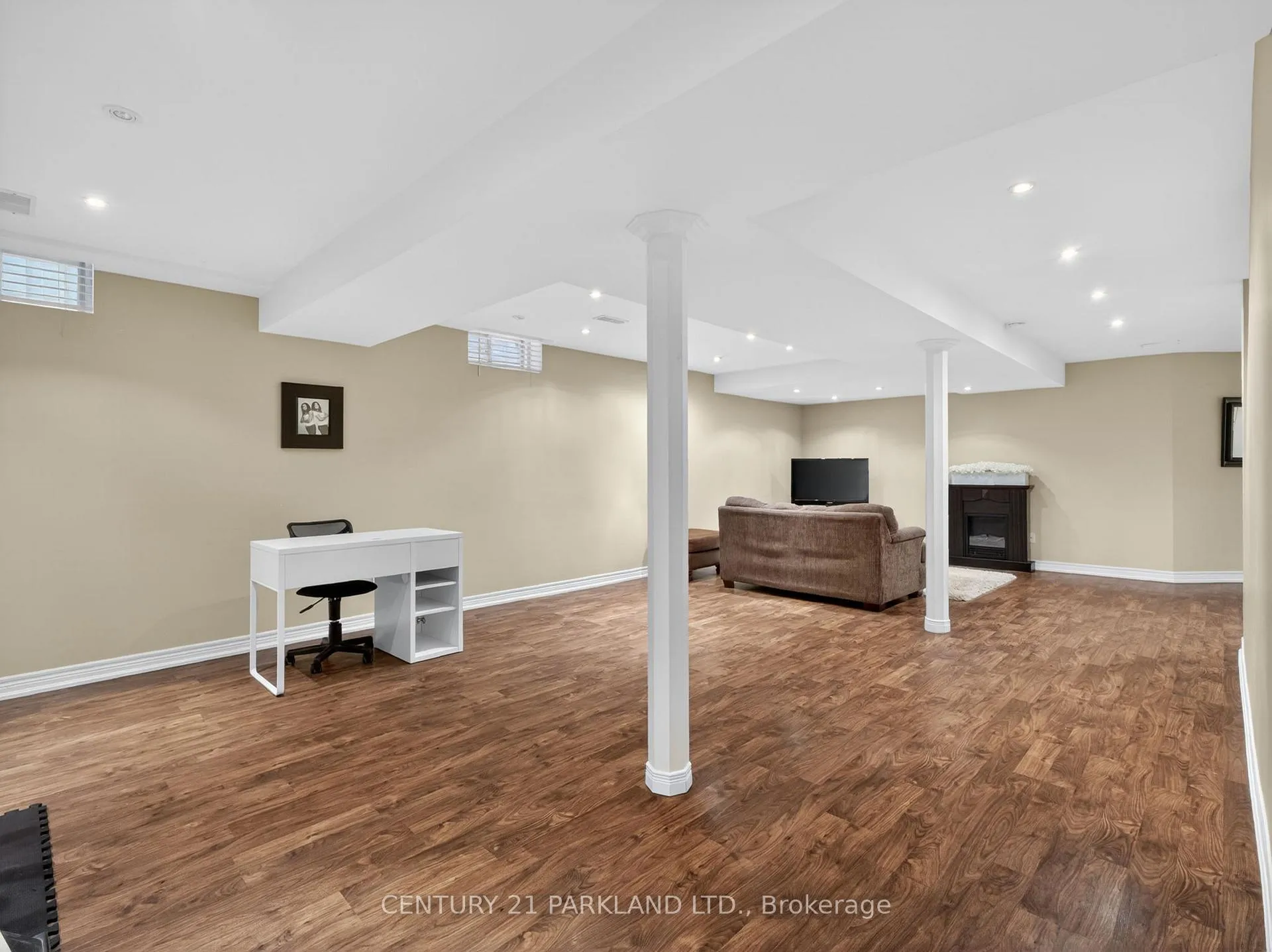 Photo 14 of 50 Esposito Drive, Caledon, Bolton East — HOMEH