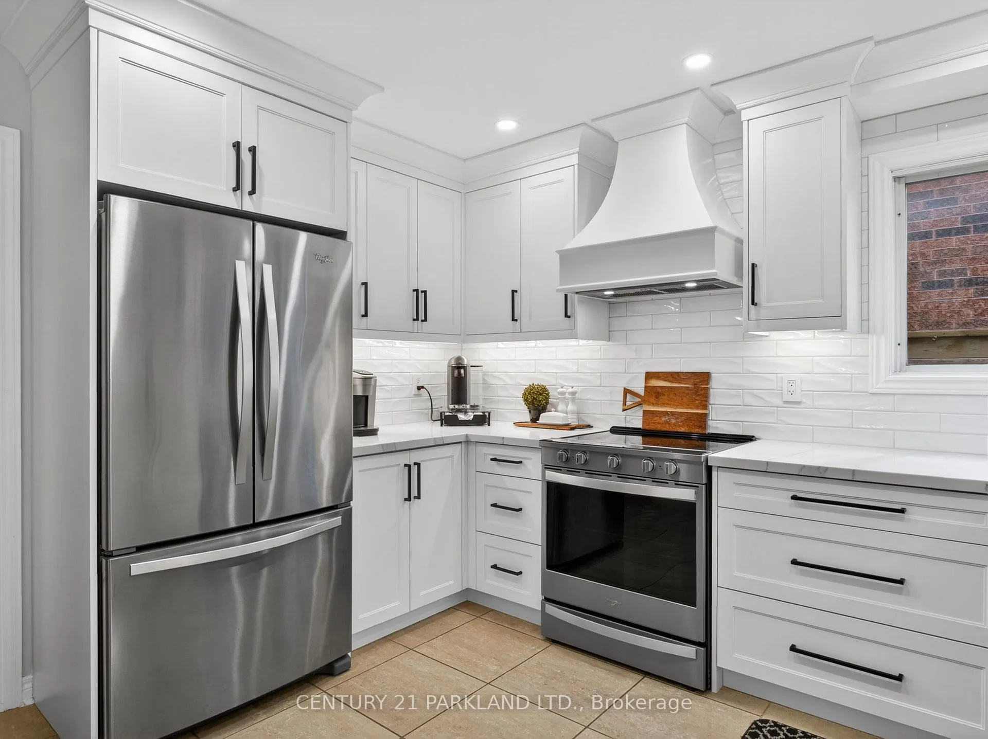 Photo 33 of 50 Esposito Drive, Caledon, Bolton East — HOMEH