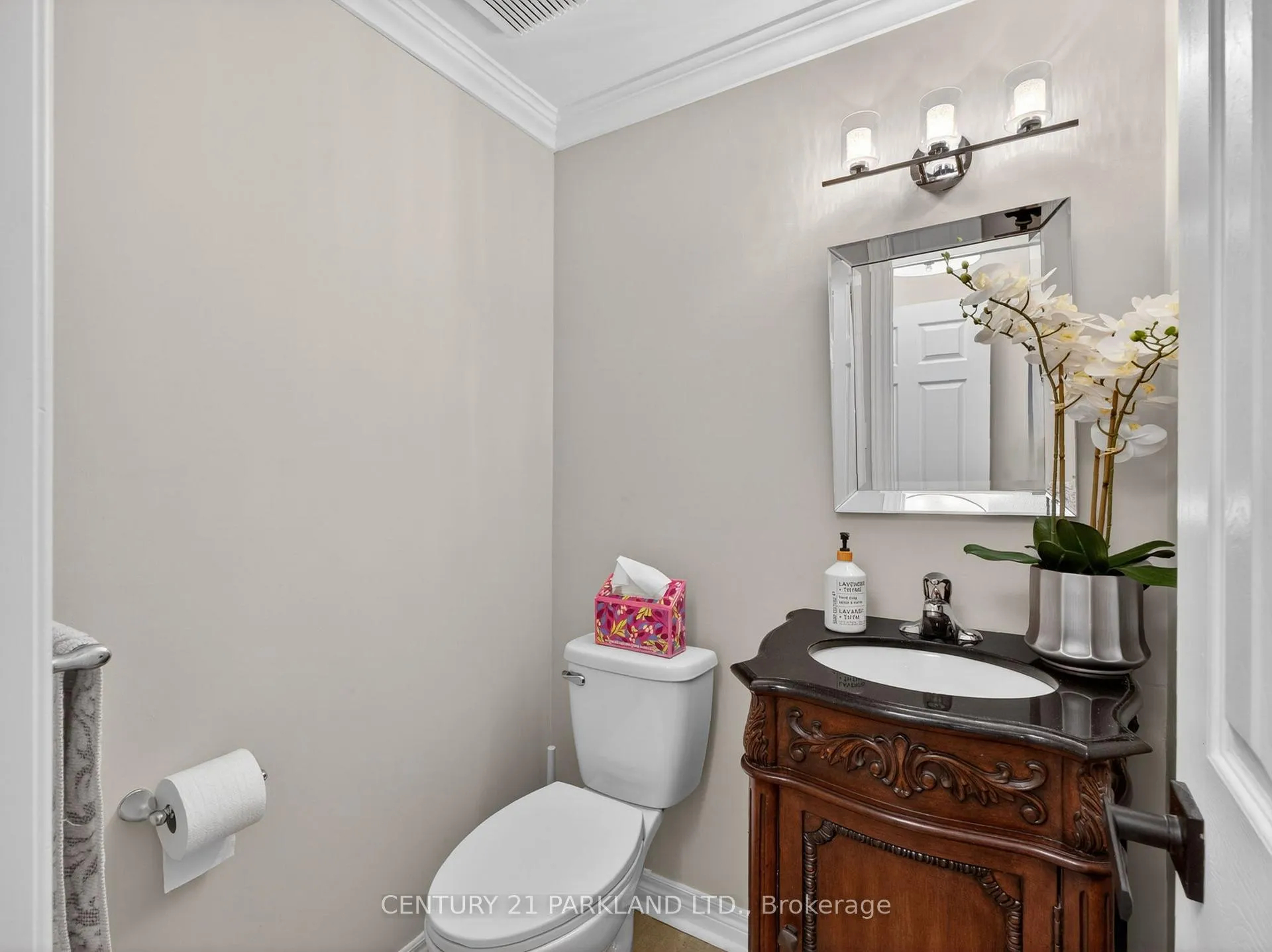 Photo 36 of 50 Esposito Drive, Caledon, Bolton East — HOMEH