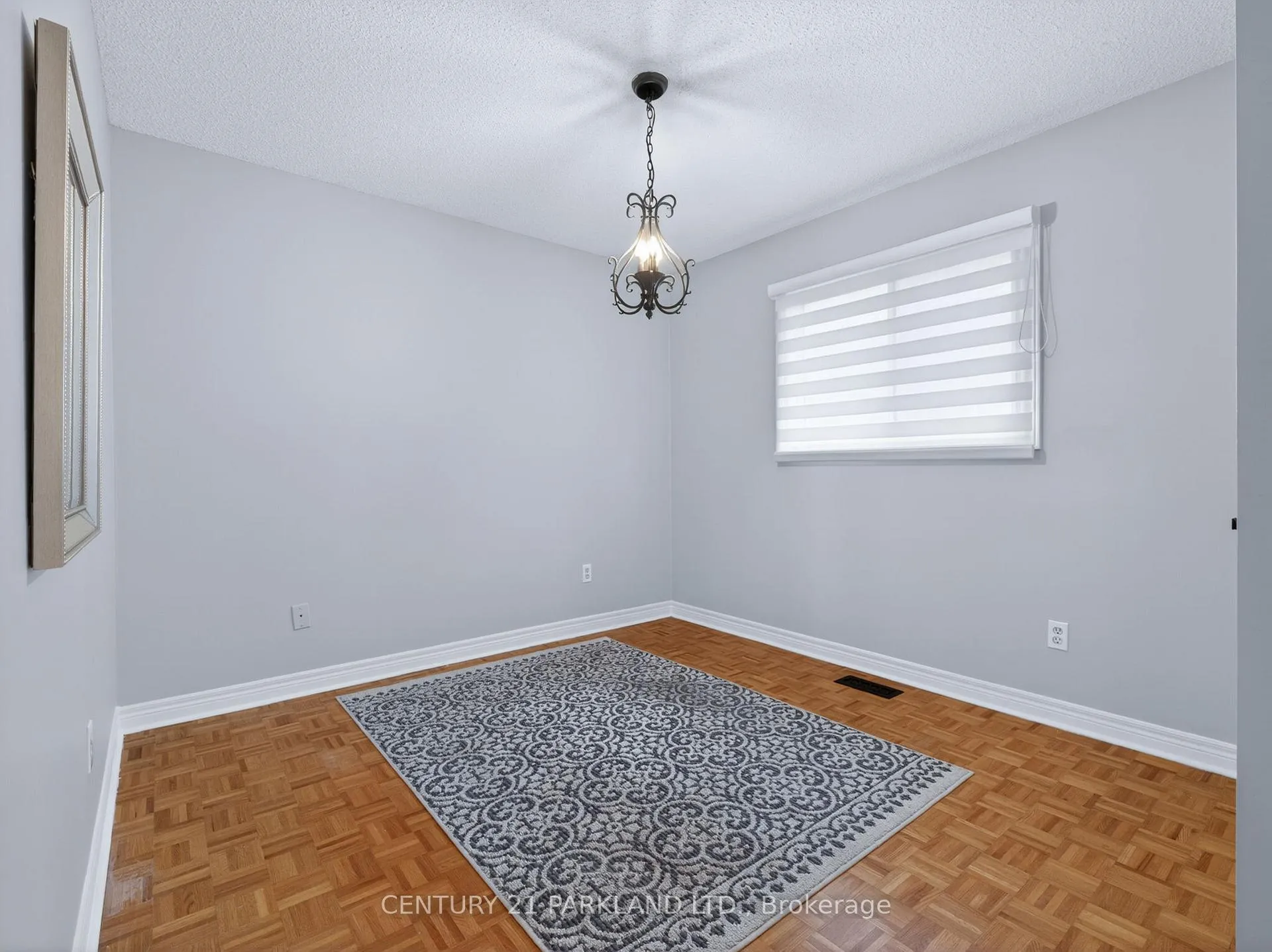 Photo 48 of 50 Esposito Drive, Caledon, Bolton East — HOMEH