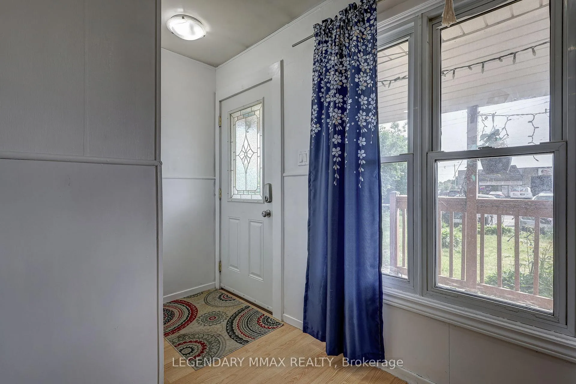 Photo 17 of 521 Clarke Road, London, East H — HOMEH