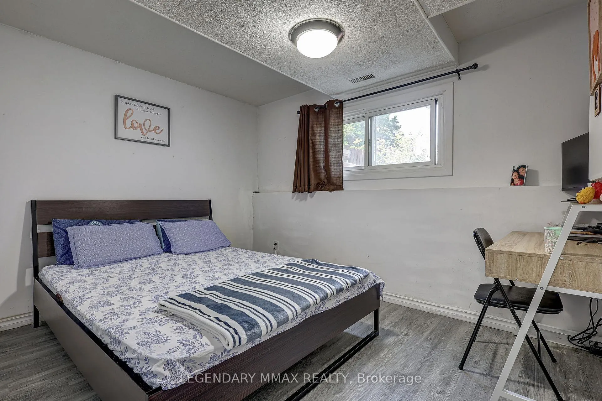 Photo 36 of 521 Clarke Road, London, East H — HOMEH