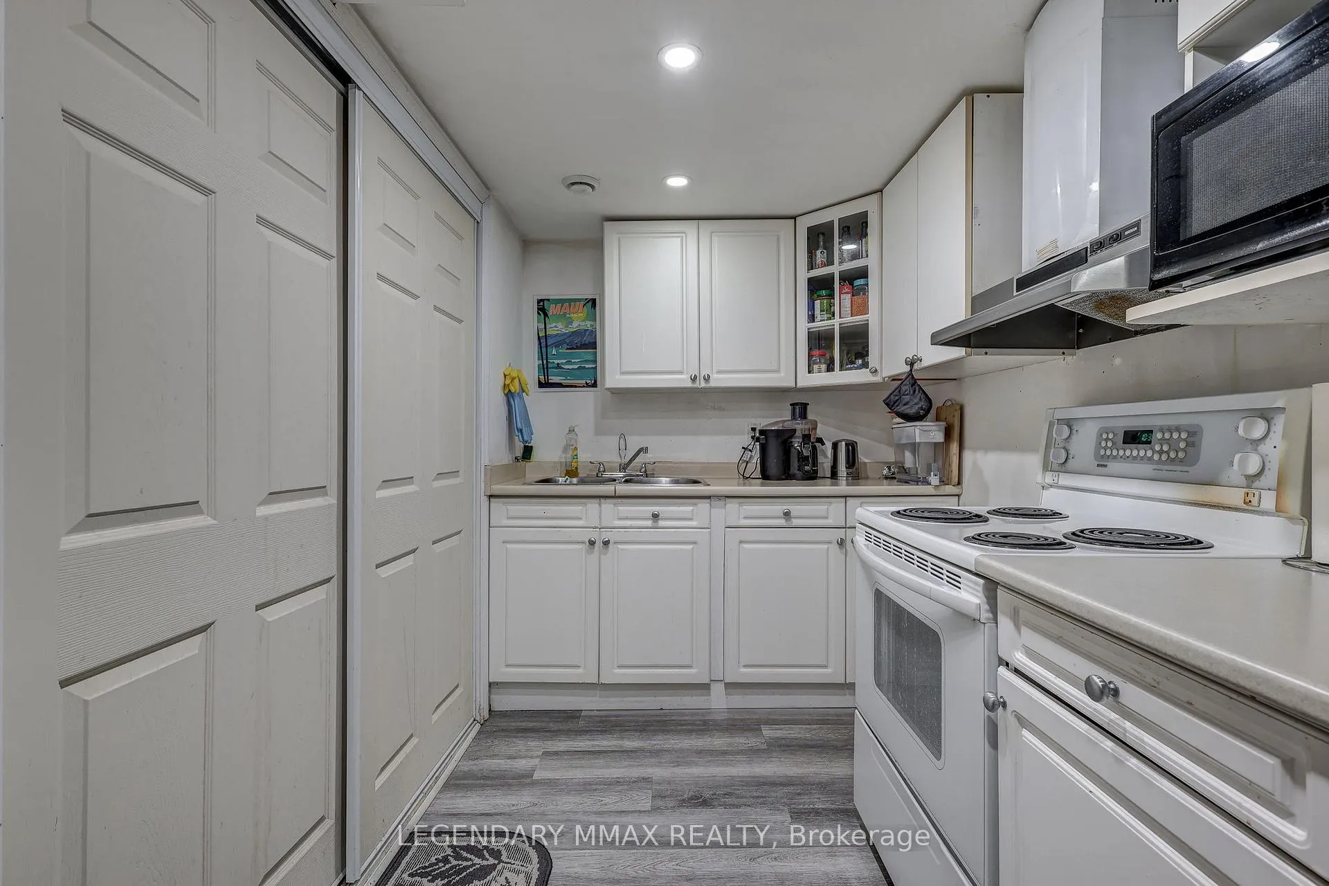 Photo 43 of 521 Clarke Road, London, East H — HOMEH