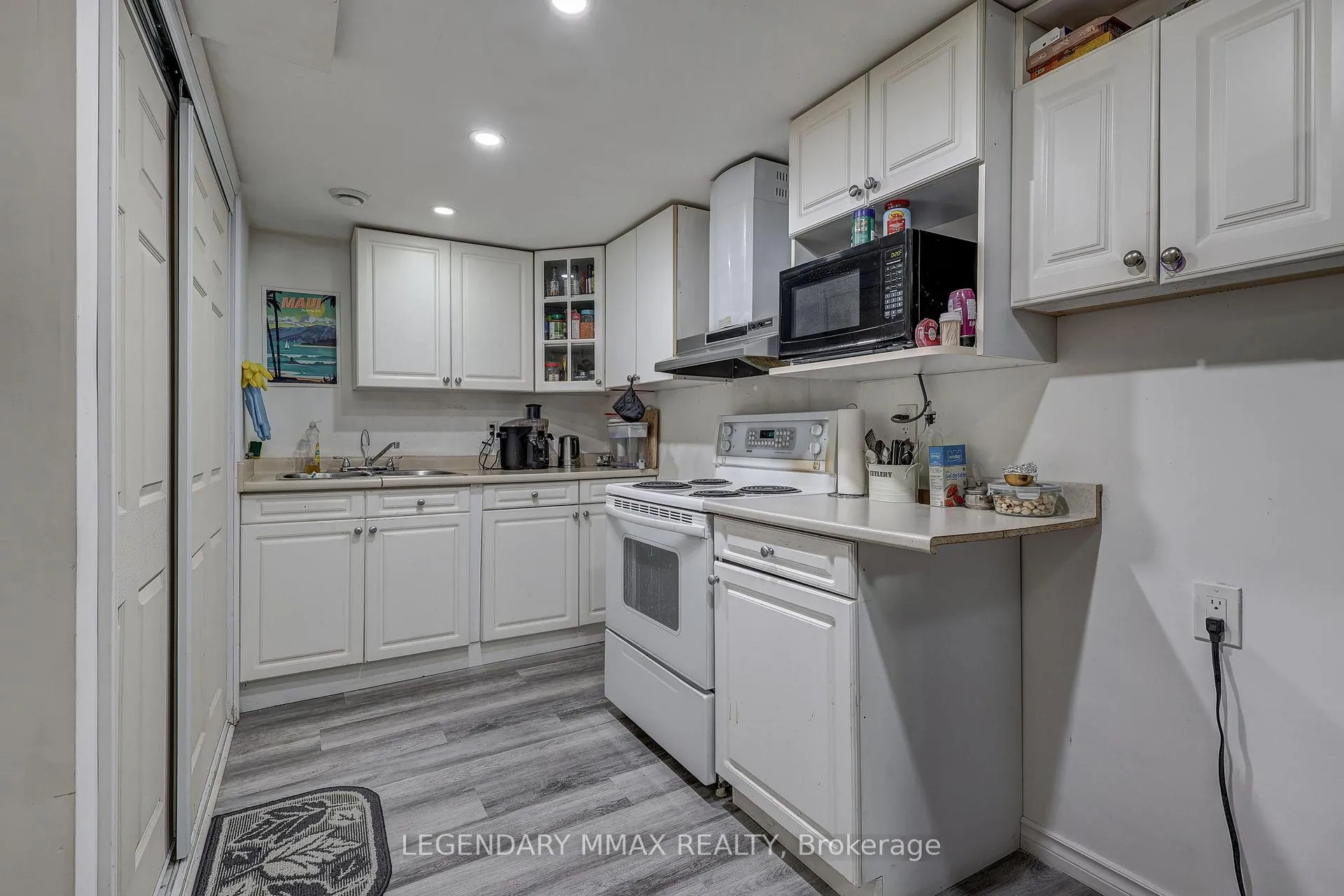 Photo 44 of 521 Clarke Road, London, East H — HOMEH