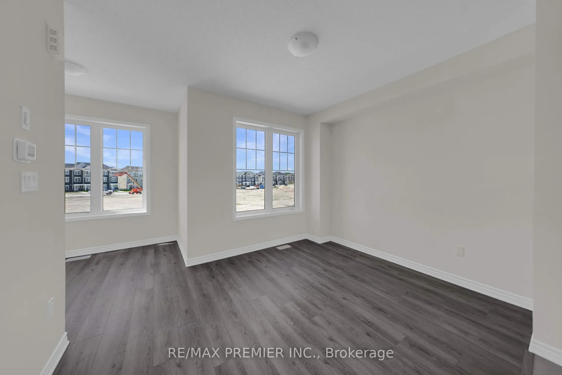 Photo 27 of 25 Sama Way, Wasaga Beach — HOMEH