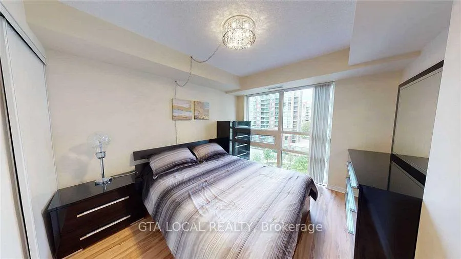 Photo 11 of Unit 701, 3 Michael Power Place, Etobicoke, Islington-City Centre West — HOMEH