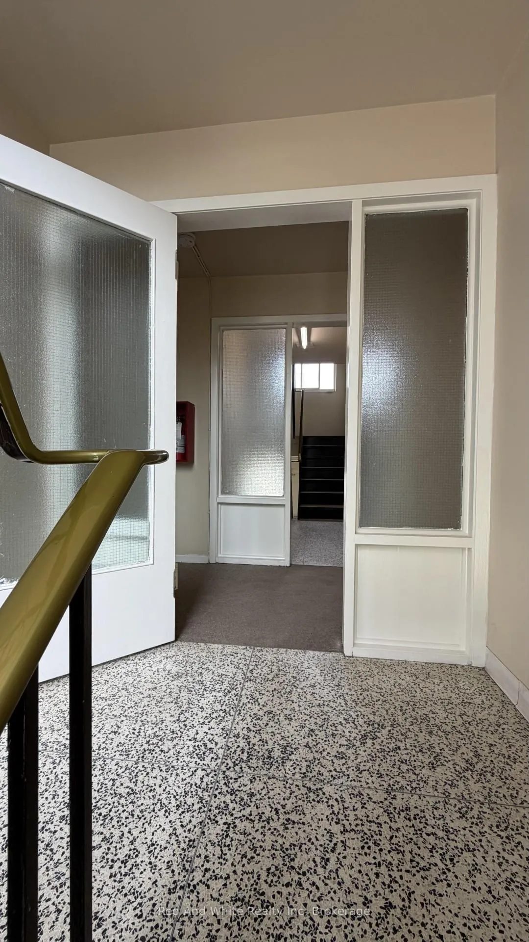Photo 10 of 206 Indian Road, Kitchener — HOMEH