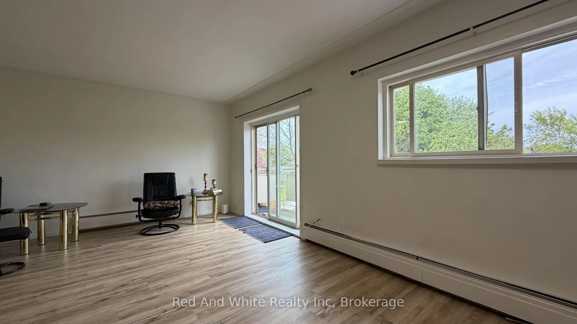 Photo 19 of 206 Indian Road, Kitchener — HOMEH