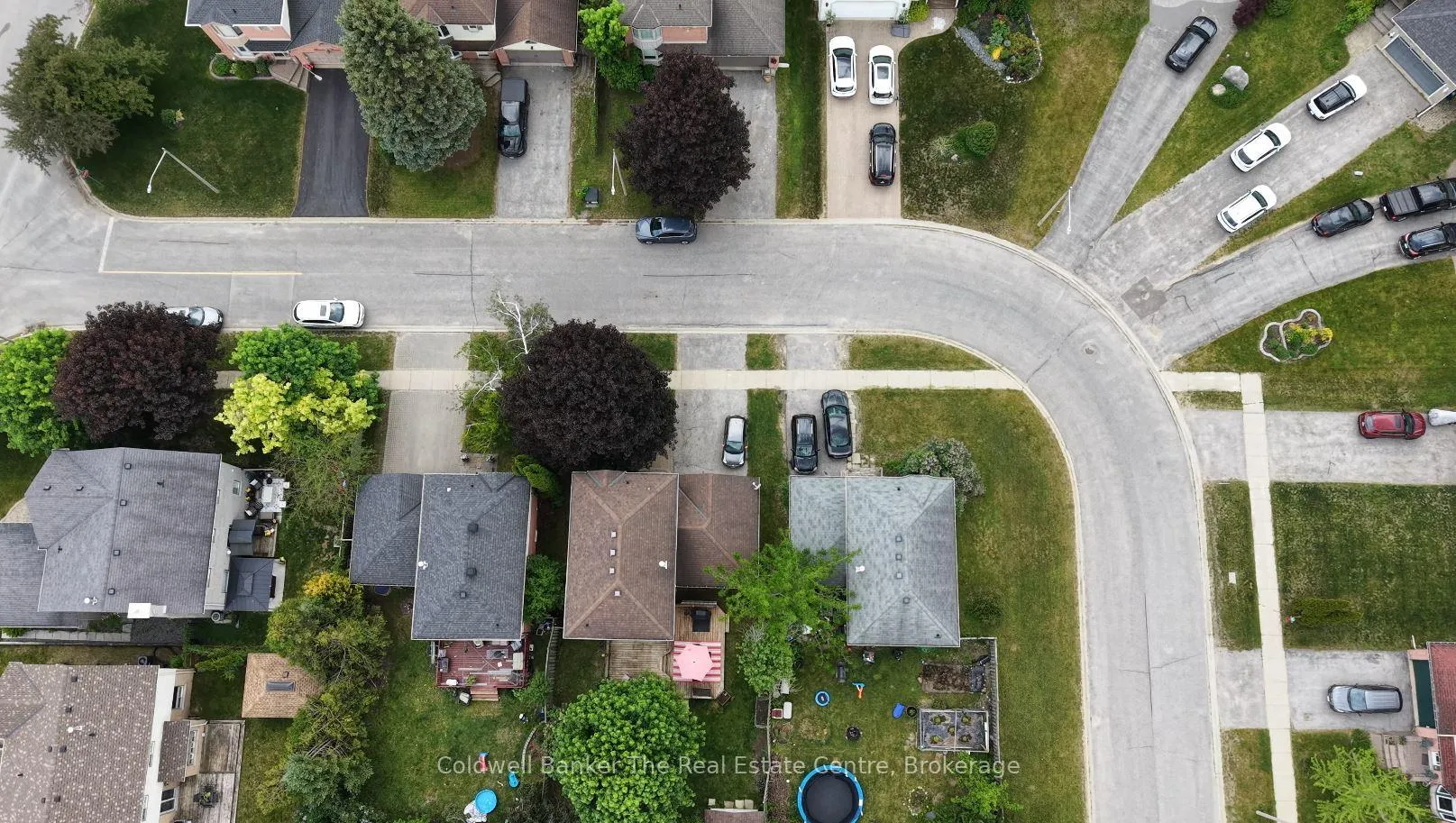 Photo 4 of 7 Brandon Crescent, Orillia — HOMEH
