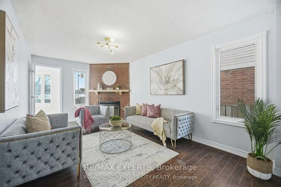 Photo 7 of 1 Donaldson Drive, Brampton, Brampton South — HOMEH