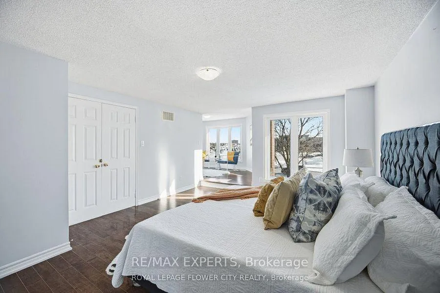 Photo 10 of 1 Donaldson Drive, Brampton, Brampton South — HOMEH