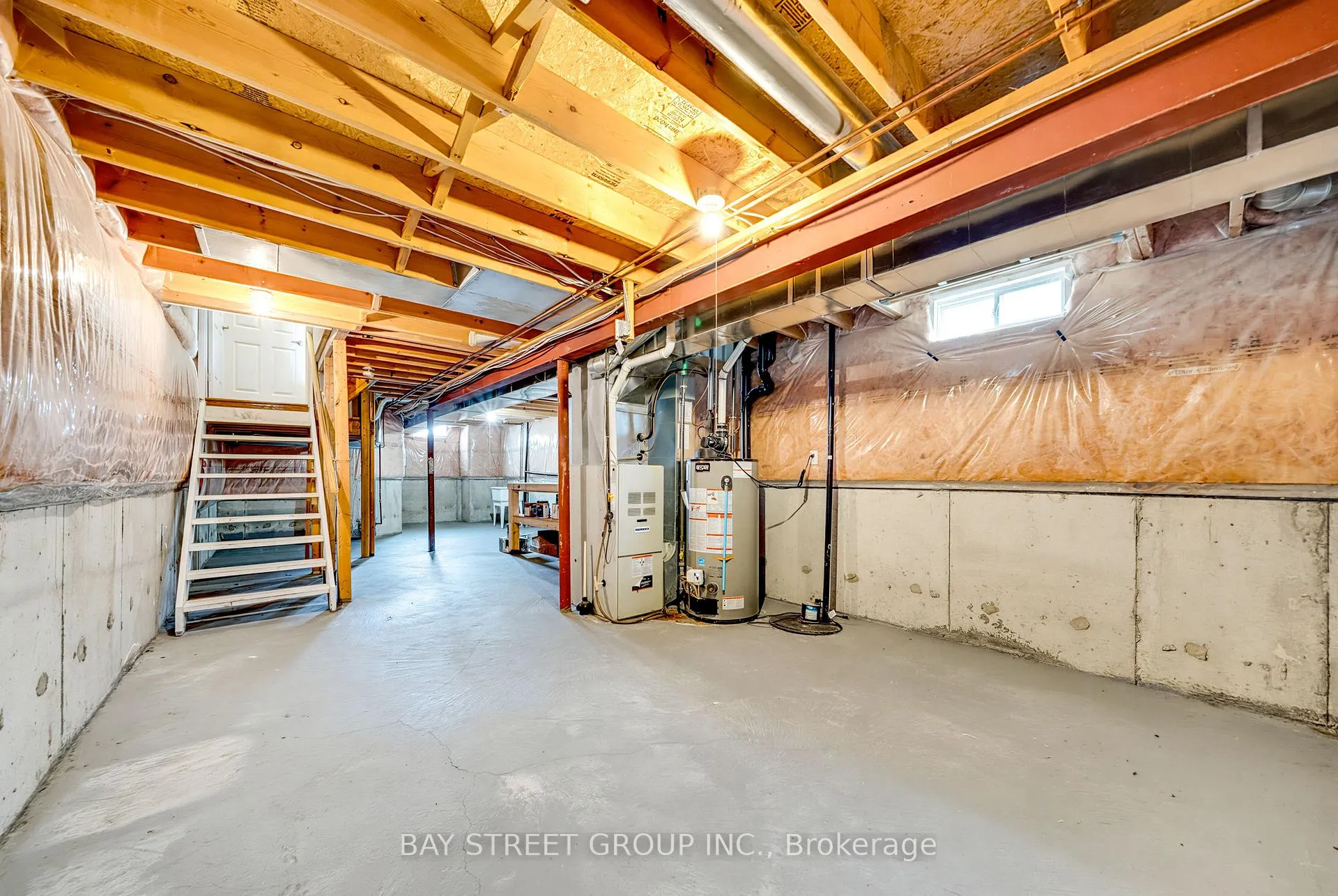 Photo 38 of 351 Ferndale Drive S, Barrie, Ardagh — HOMEH