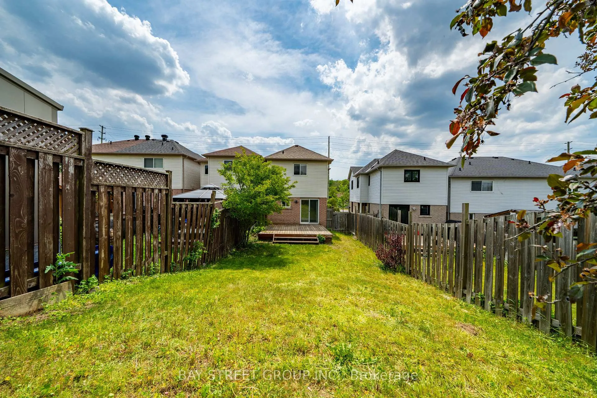 Photo 44 of 351 Ferndale Drive S, Barrie, Ardagh — HOMEH