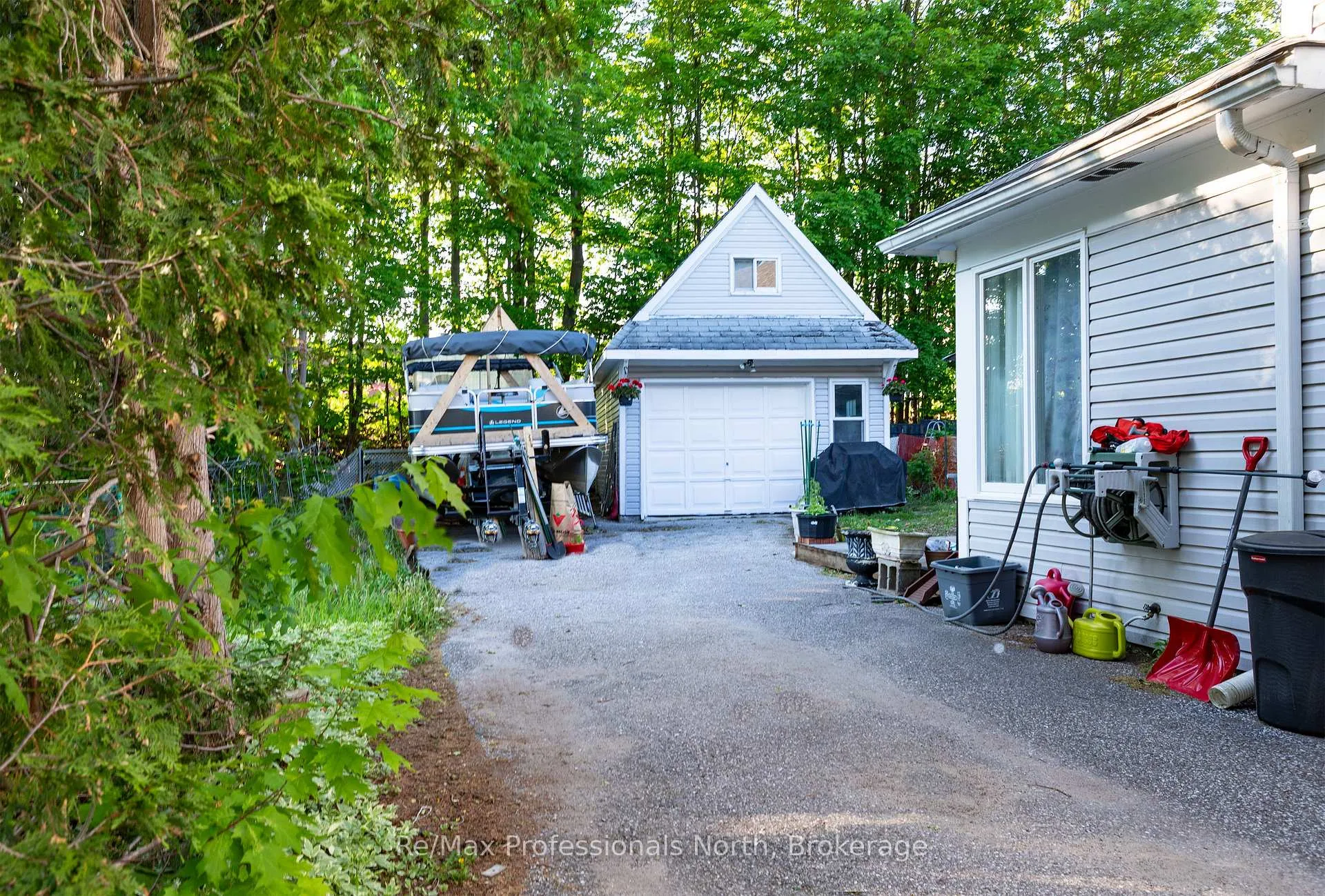 Photo 4 of 340 James Street W, Gravenhurst, Muskoka (S) — HOMEH
