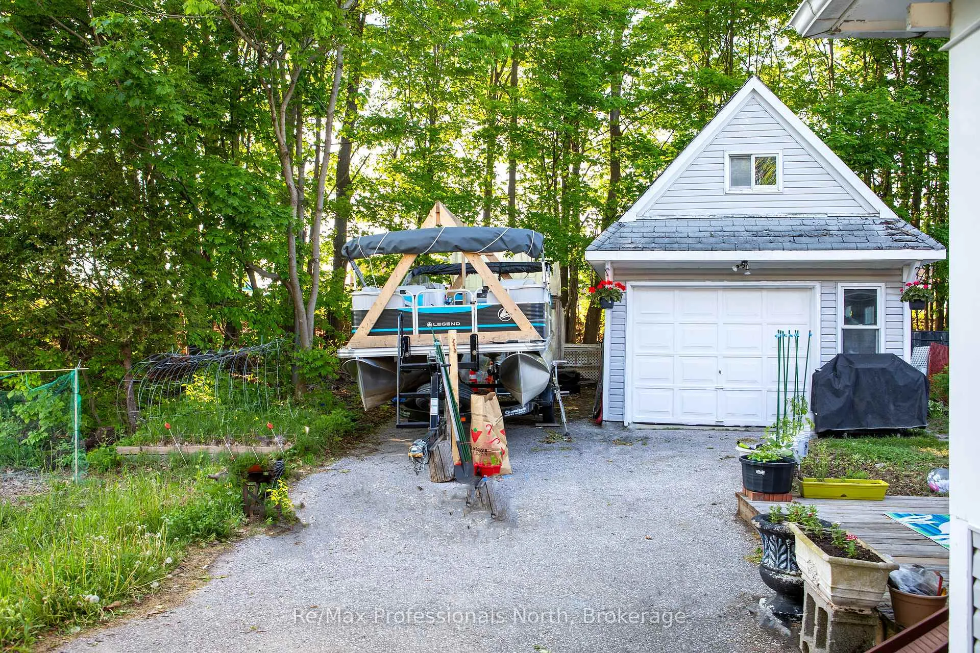 Photo 6 of 340 James Street W, Gravenhurst, Muskoka (S) — HOMEH