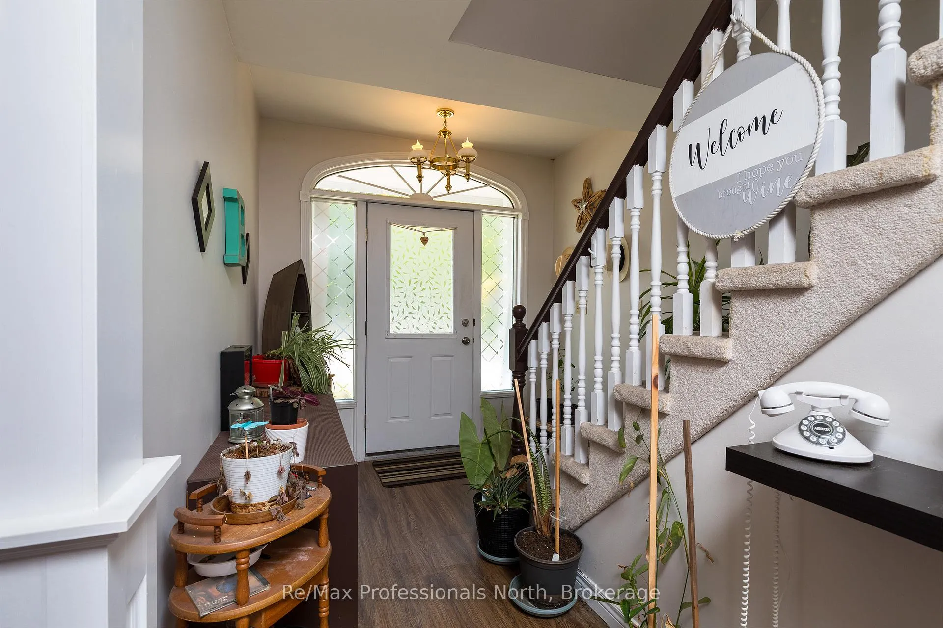 Photo 8 of 340 James Street W, Gravenhurst, Muskoka (S) — HOMEH