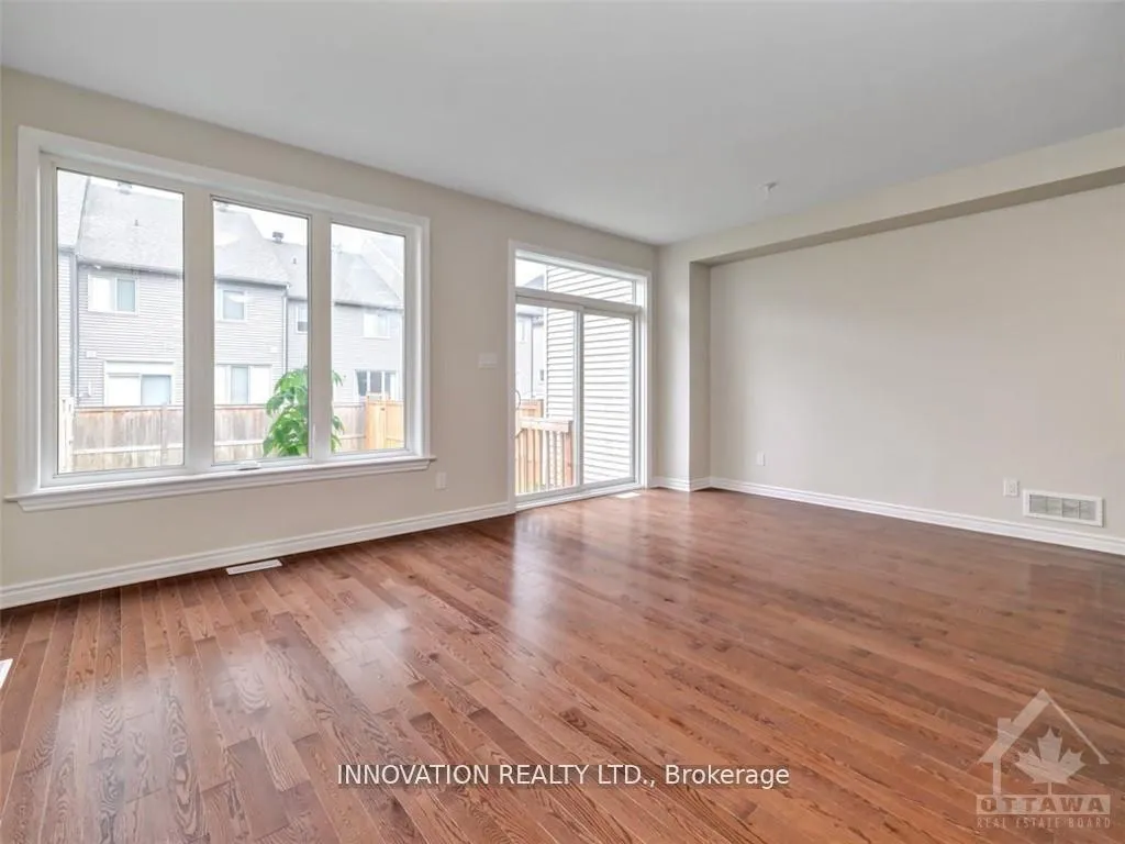 Photo 5 of 502 Muscari Street, Ottawa, Blossom Park/Kemp Park/Findlay Creek — HOMEH