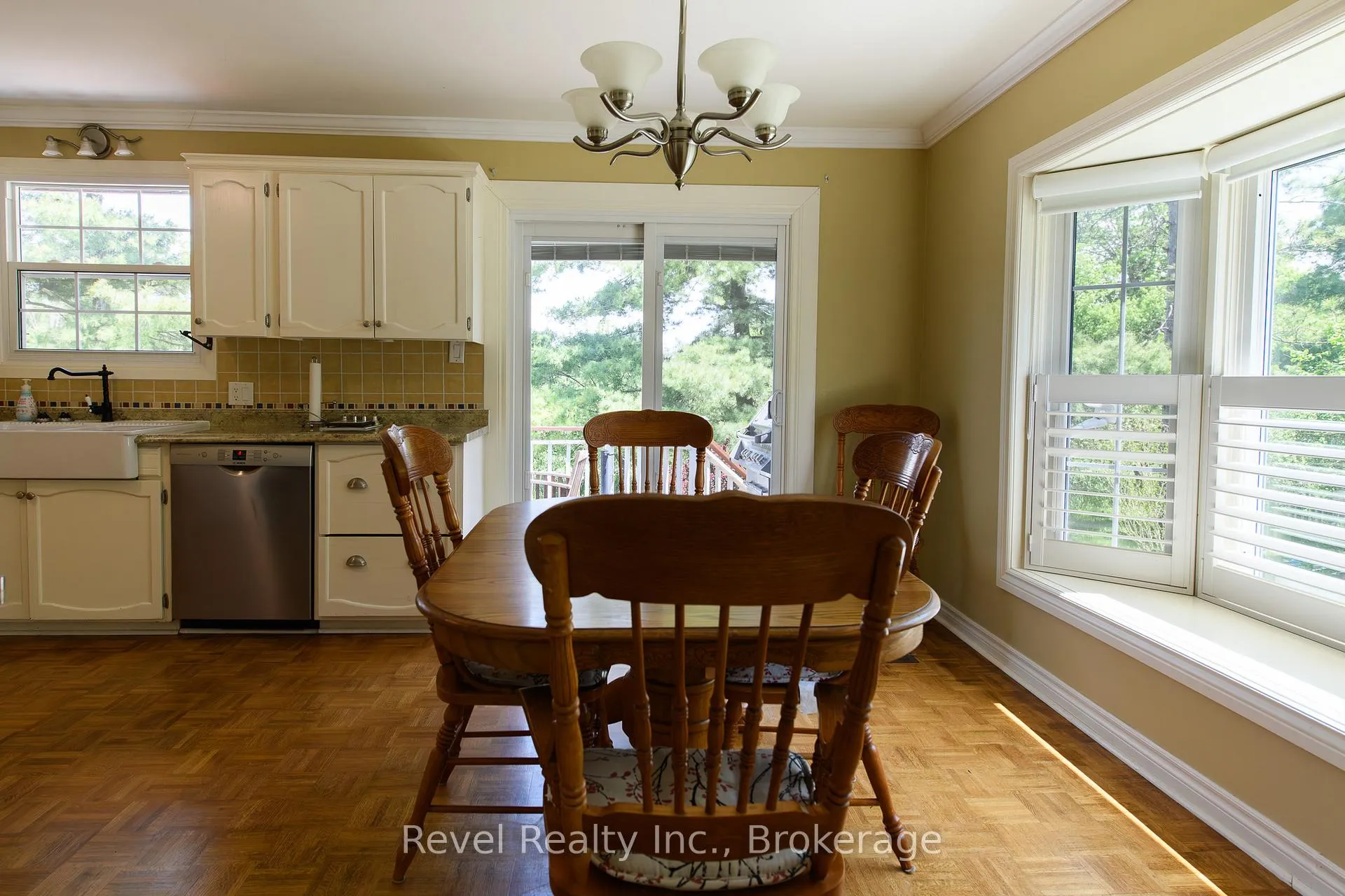 Photo 12 of 38 Station Street, Clearview, Rural Clearview — HOMEH