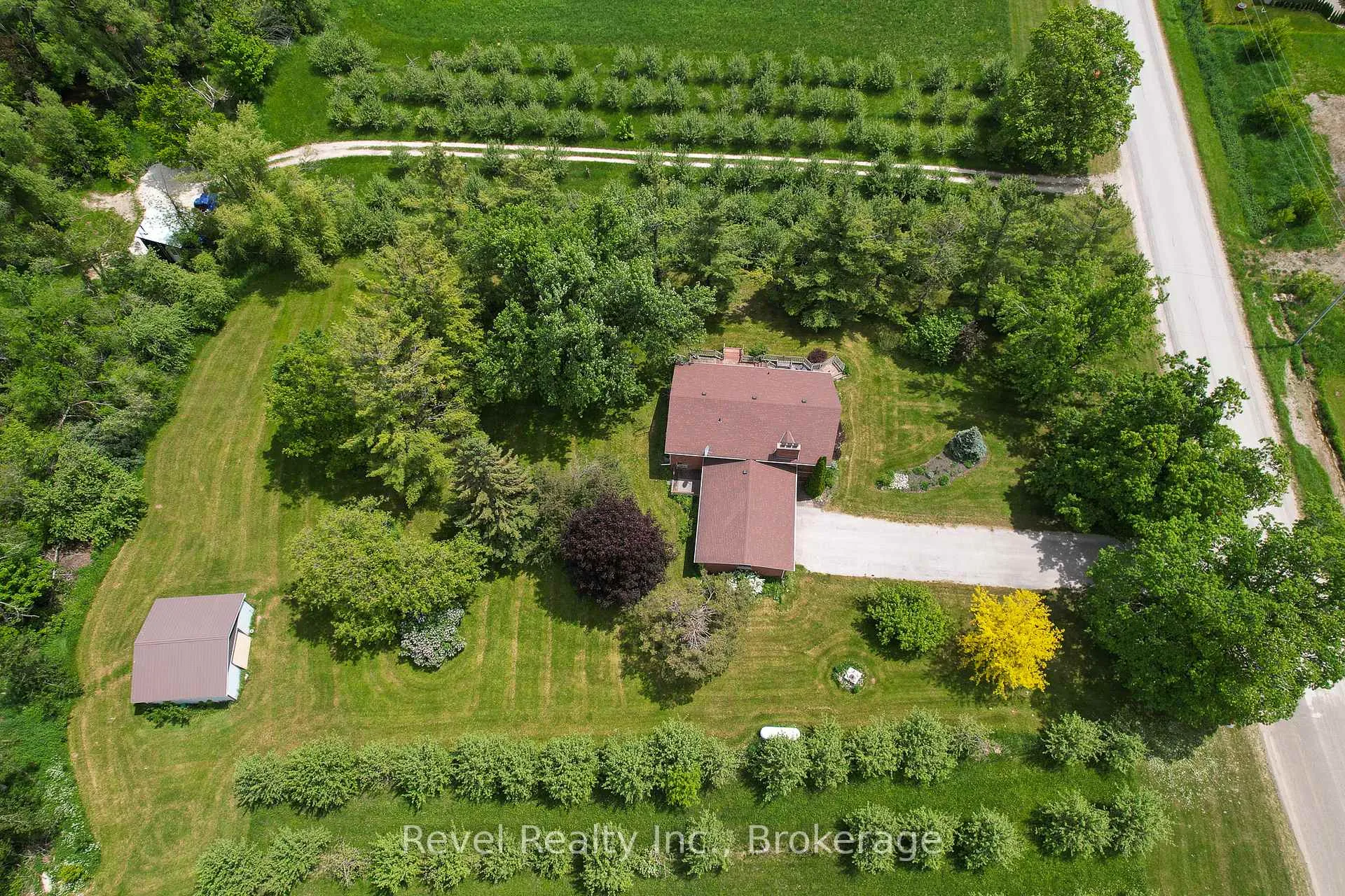 Photo 27 of 38 Station Street, Clearview, Rural Clearview — HOMEH