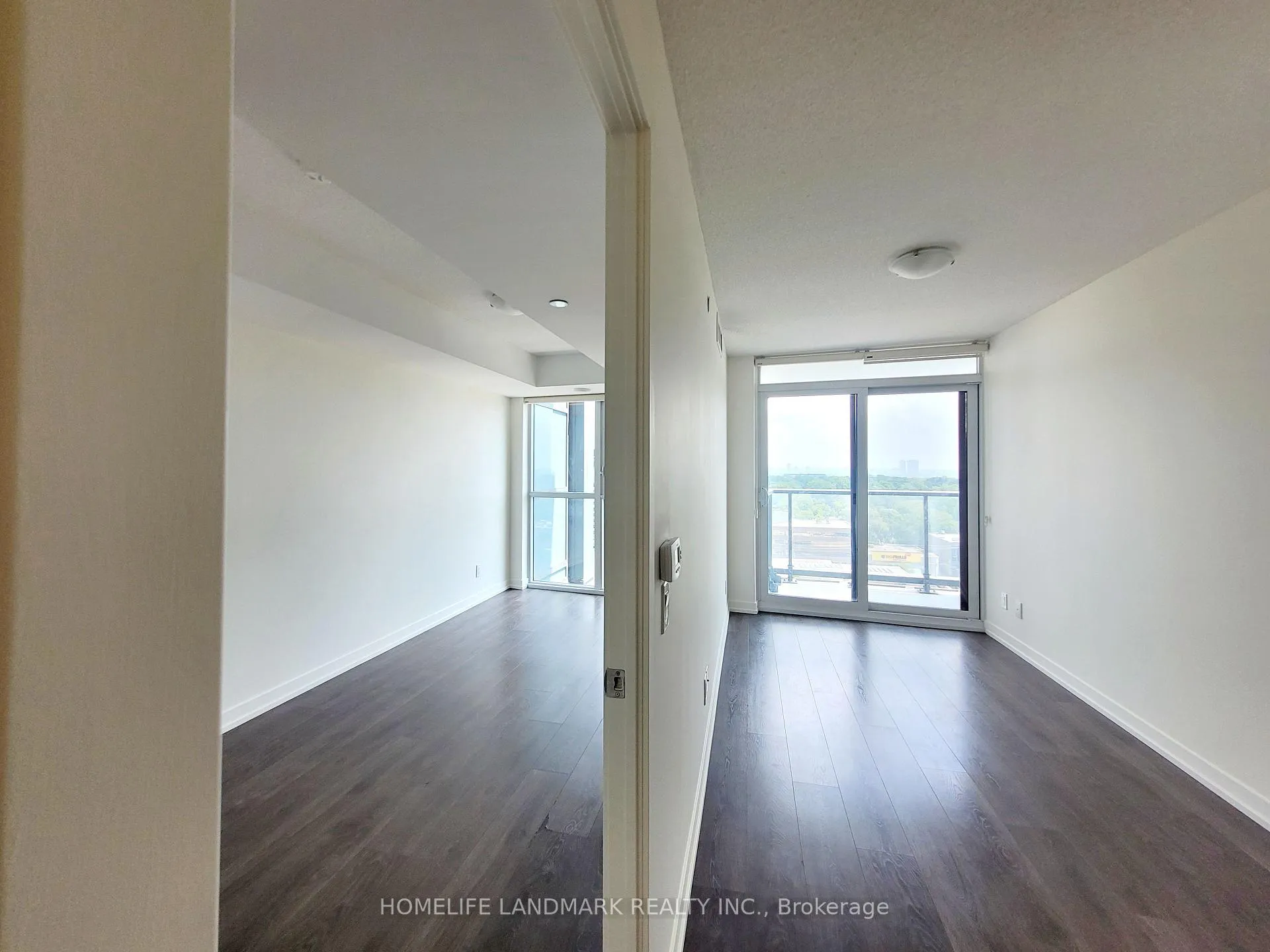 Photo 17 of Unit 1213, 125 Redpath Avenue, Toronto, Mount Pleasant West — HOMEH