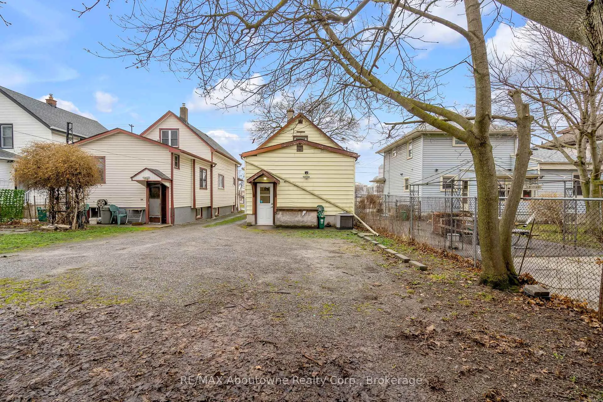 Photo 28 of 5111 Kitchener Street, Niagara Falls, Clifton Hill — HOMEH