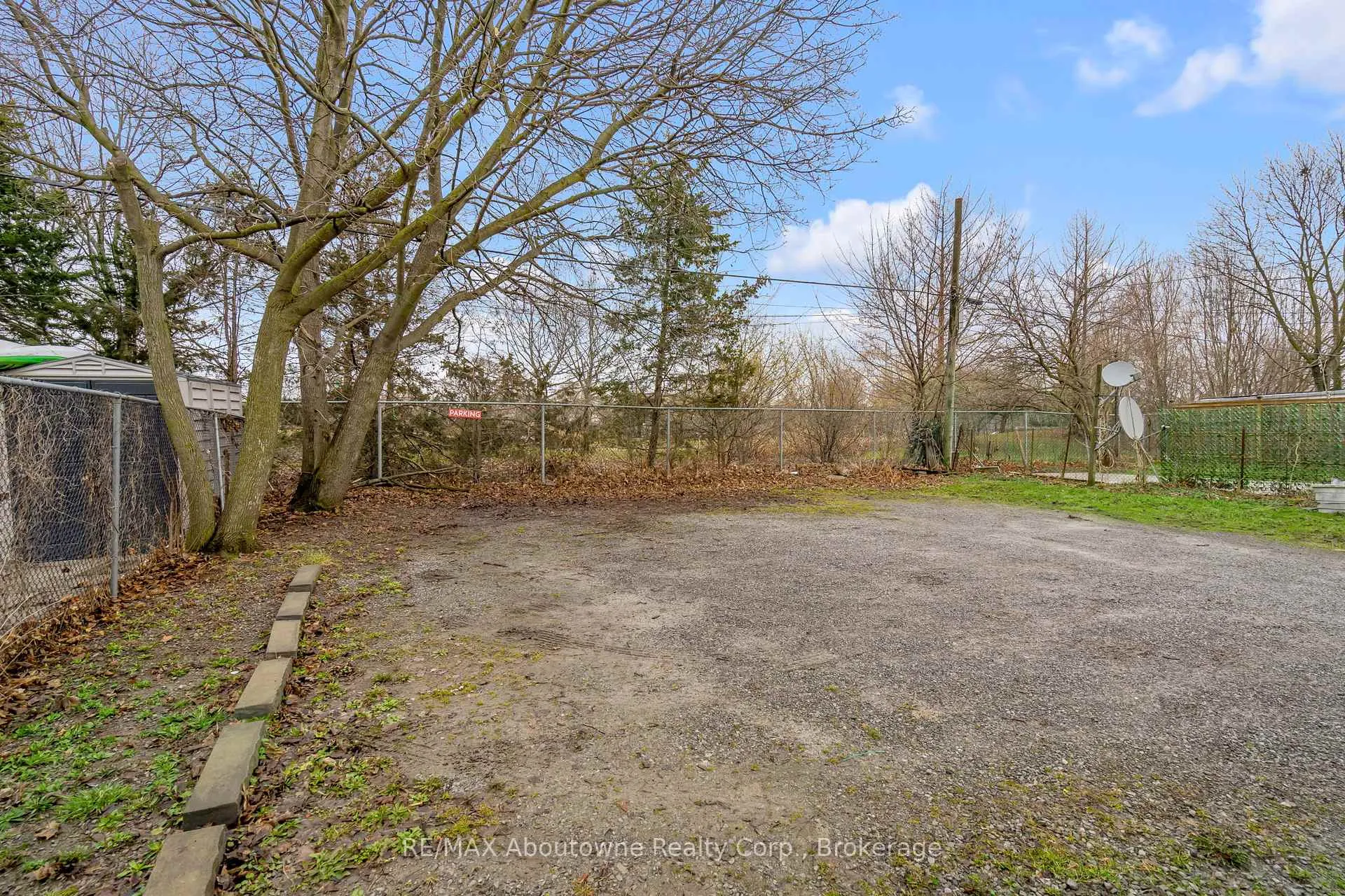 Photo 30 of 5111 Kitchener Street, Niagara Falls, Clifton Hill — HOMEH