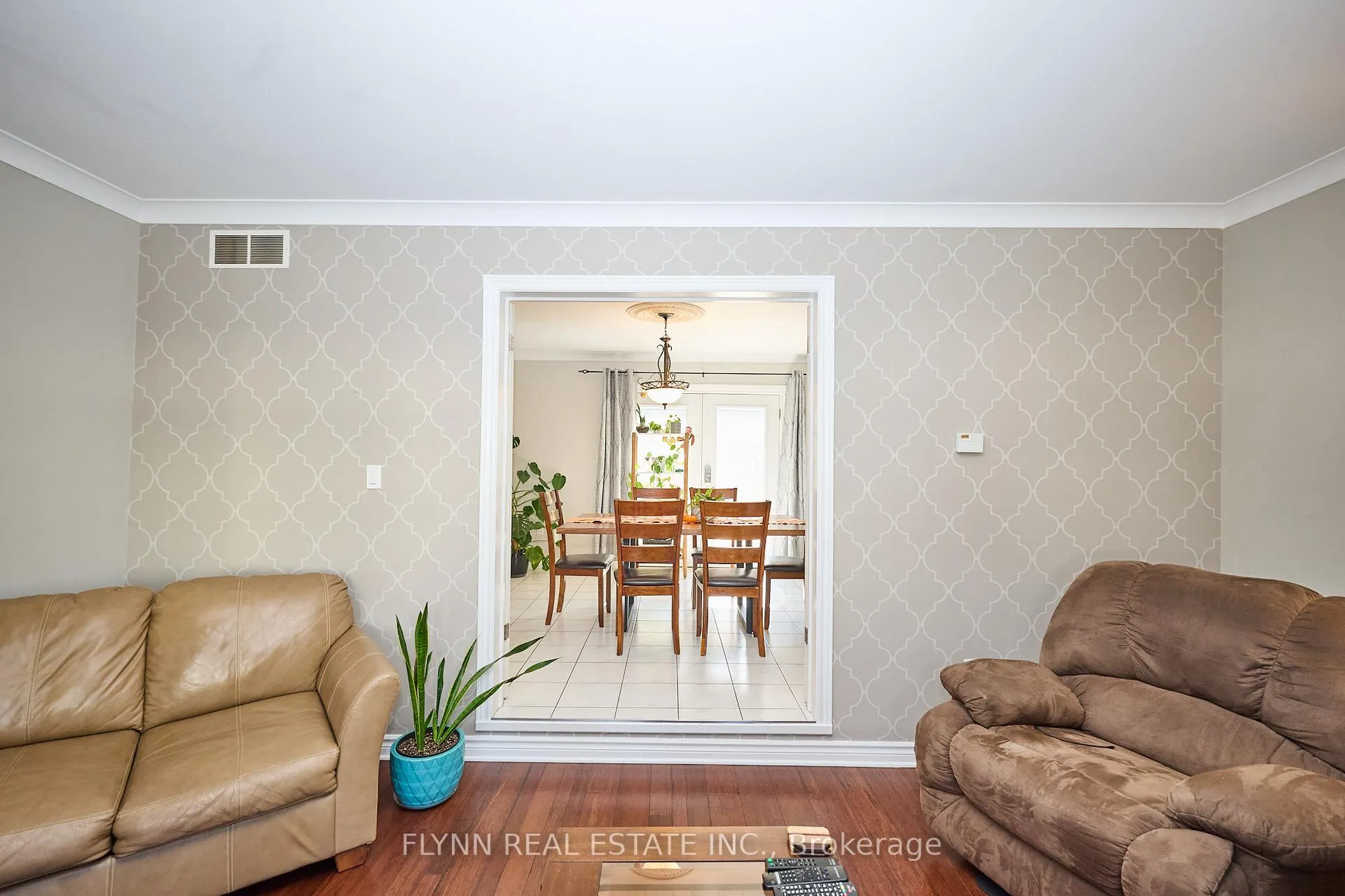 Photo 32 of 3 Brock Street, Thorold, Thorold Downtown — HOMEH