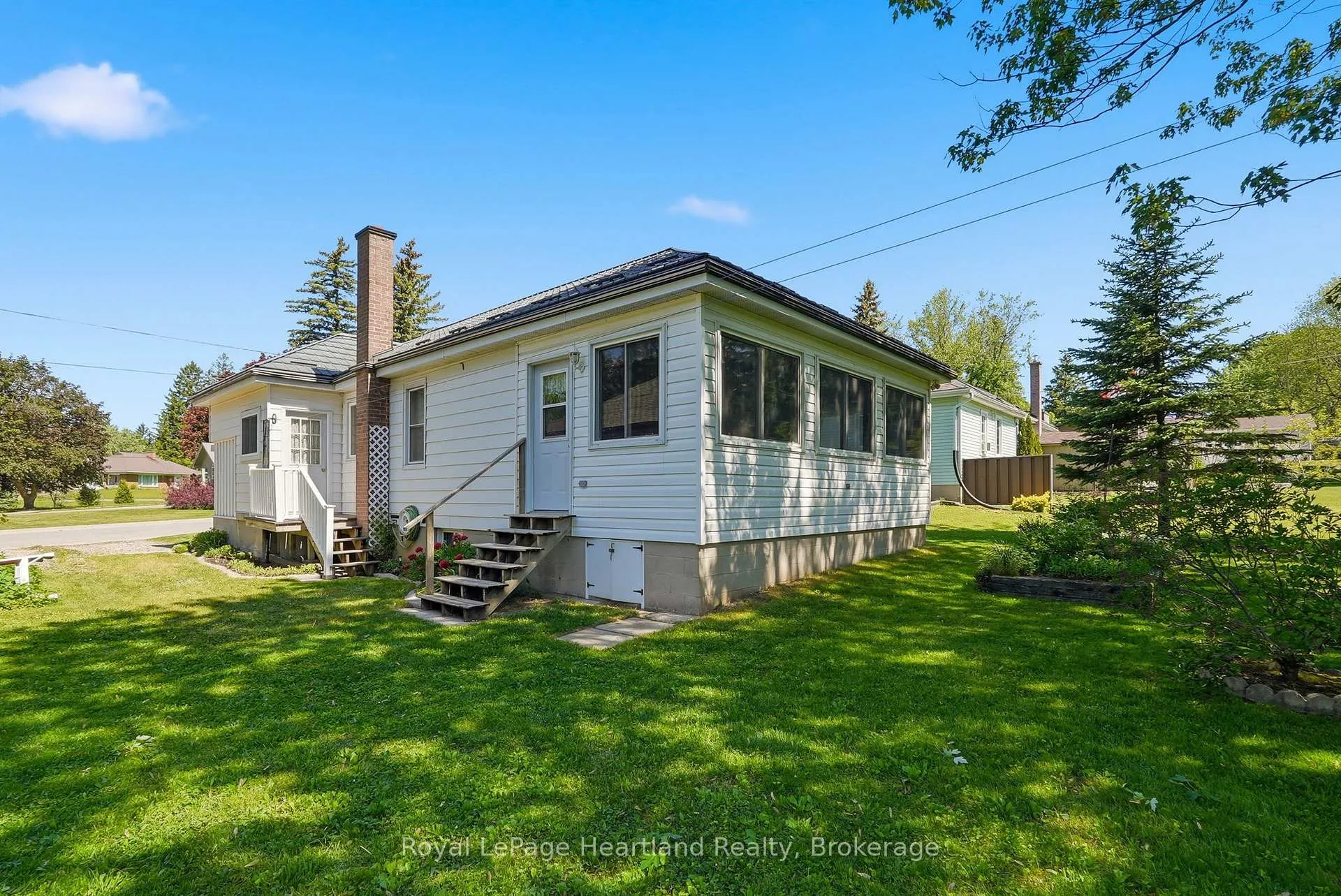 Photo 28 of 81 Catherine Street, North Huron, Wingham — HOMEH