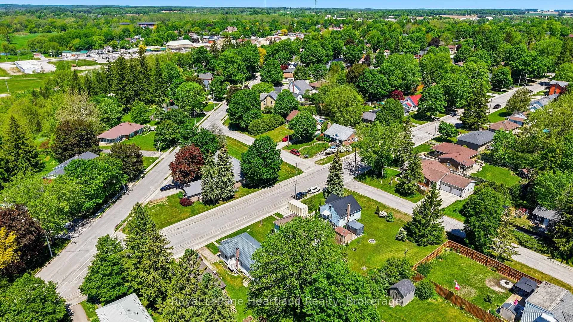 Photo 41 of 81 Catherine Street, North Huron, Wingham — HOMEH