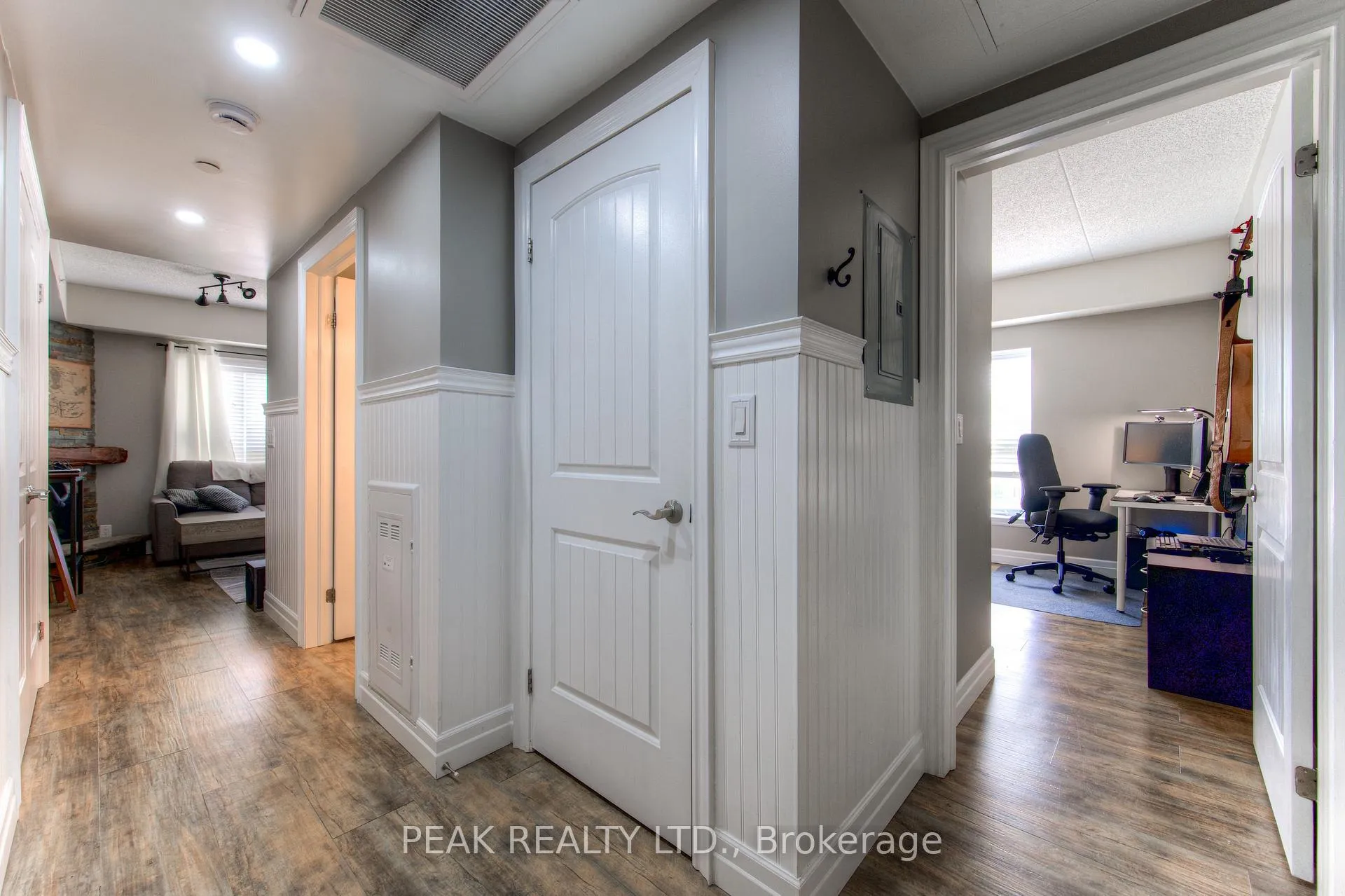 Photo 5 of Unit 7, 155 Water Street, Cambridge, Christopher-Champlain — HOMEH